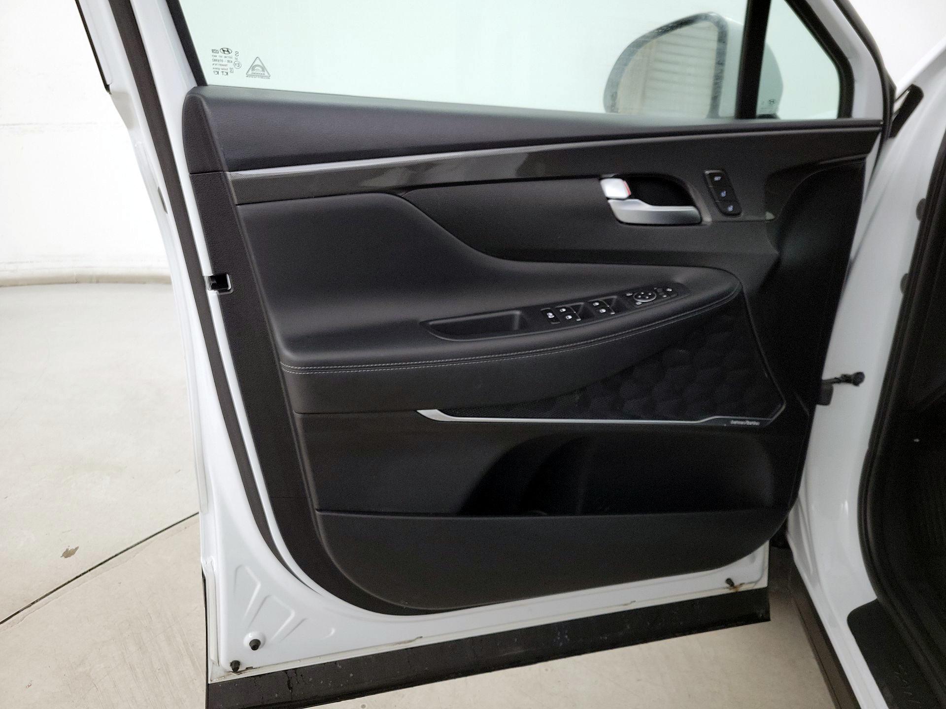 Thumbnail: 2022 Hyundai Santa Fe - 12