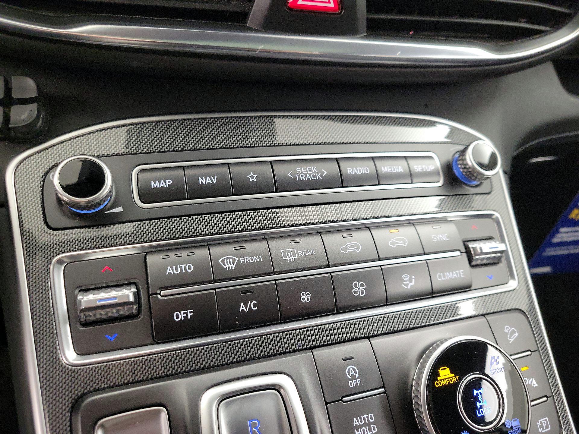 Thumbnail: 2022 Hyundai Santa Fe - 17