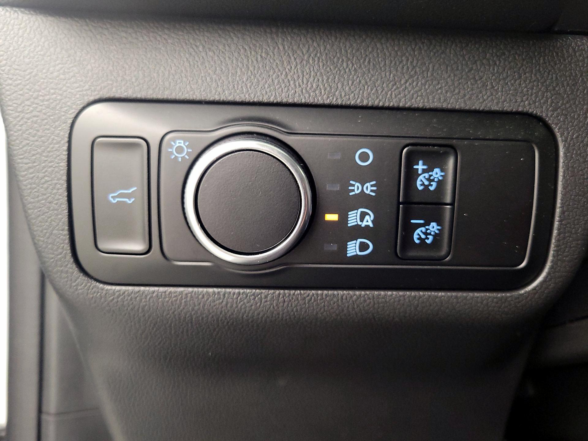 Thumbnail: 2023 Ford Escape - 13