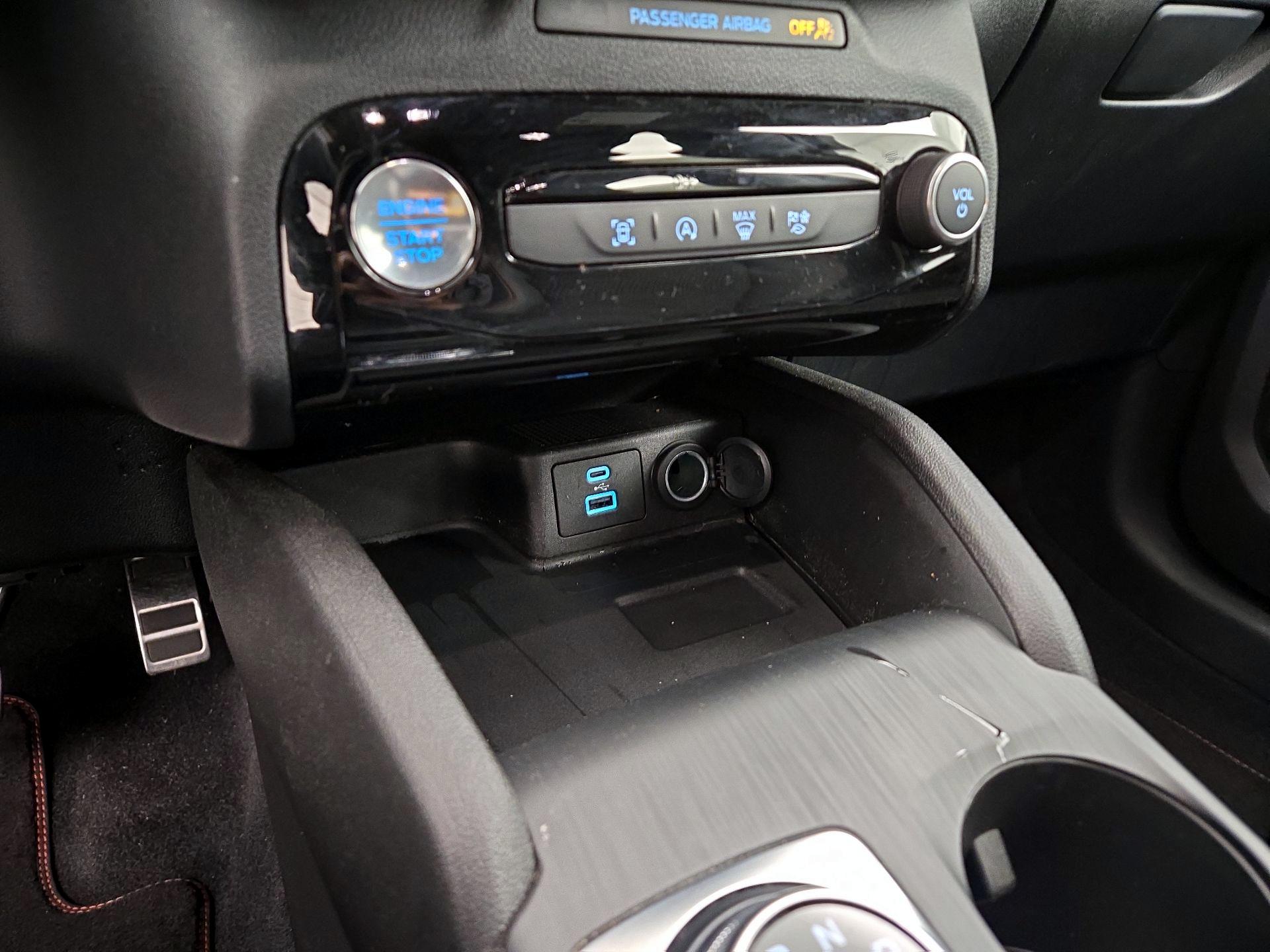 Thumbnail: 2023 Ford Escape - 19