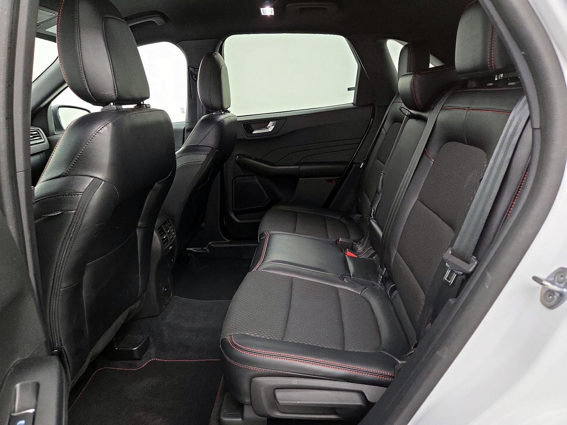 Thumbnail: 2023 Ford Escape - 20