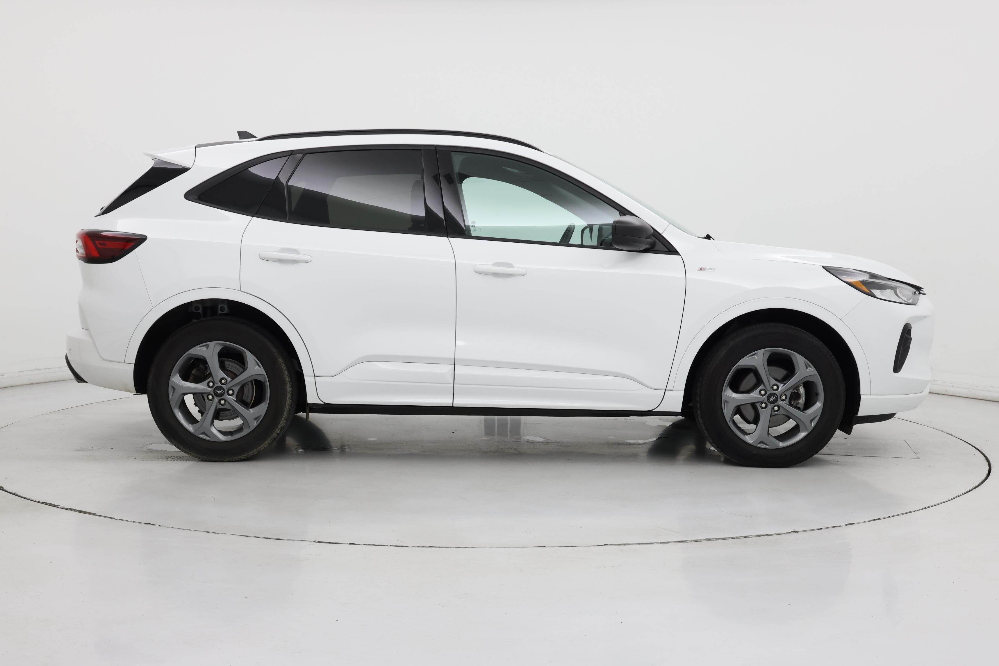 Thumbnail: 2023 Ford Escape - 7