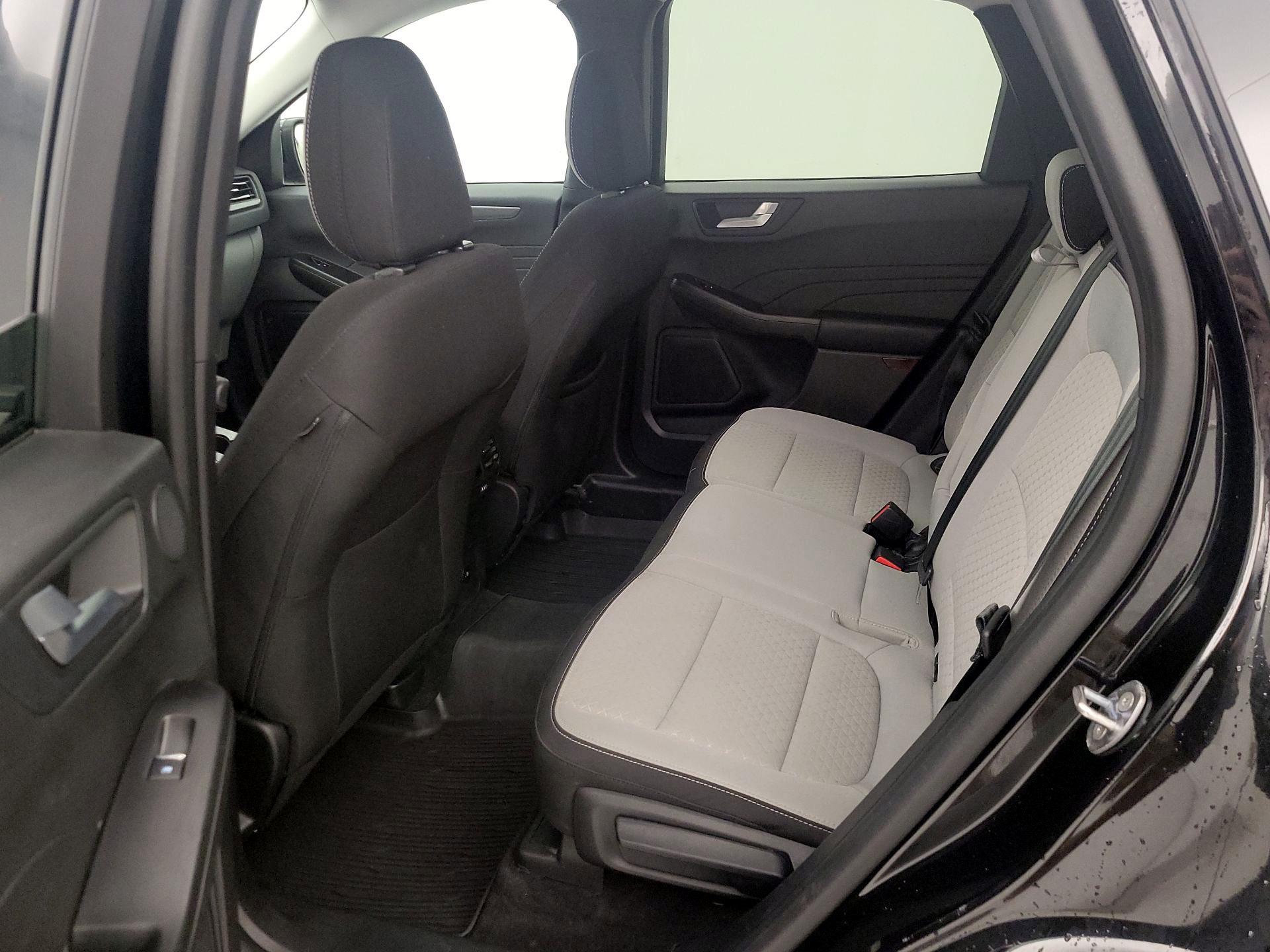 Thumbnail: 2023 Ford Escape - 20