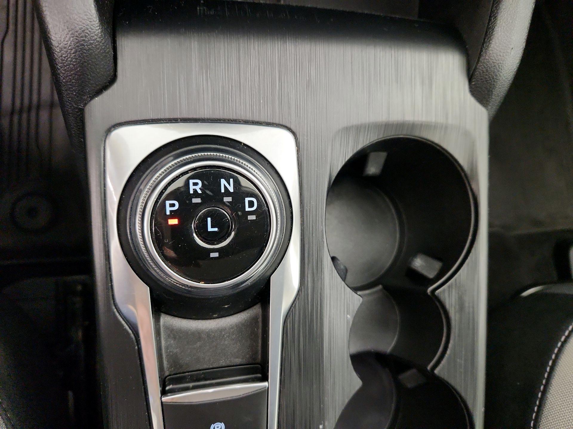 Thumbnail: 2022 Ford Escape - 18