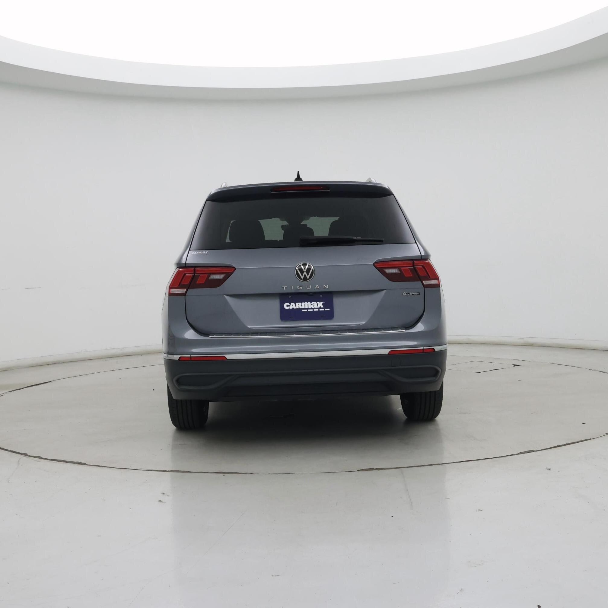 Thumbnail: 2022 Volkswagen Tiguan - 6