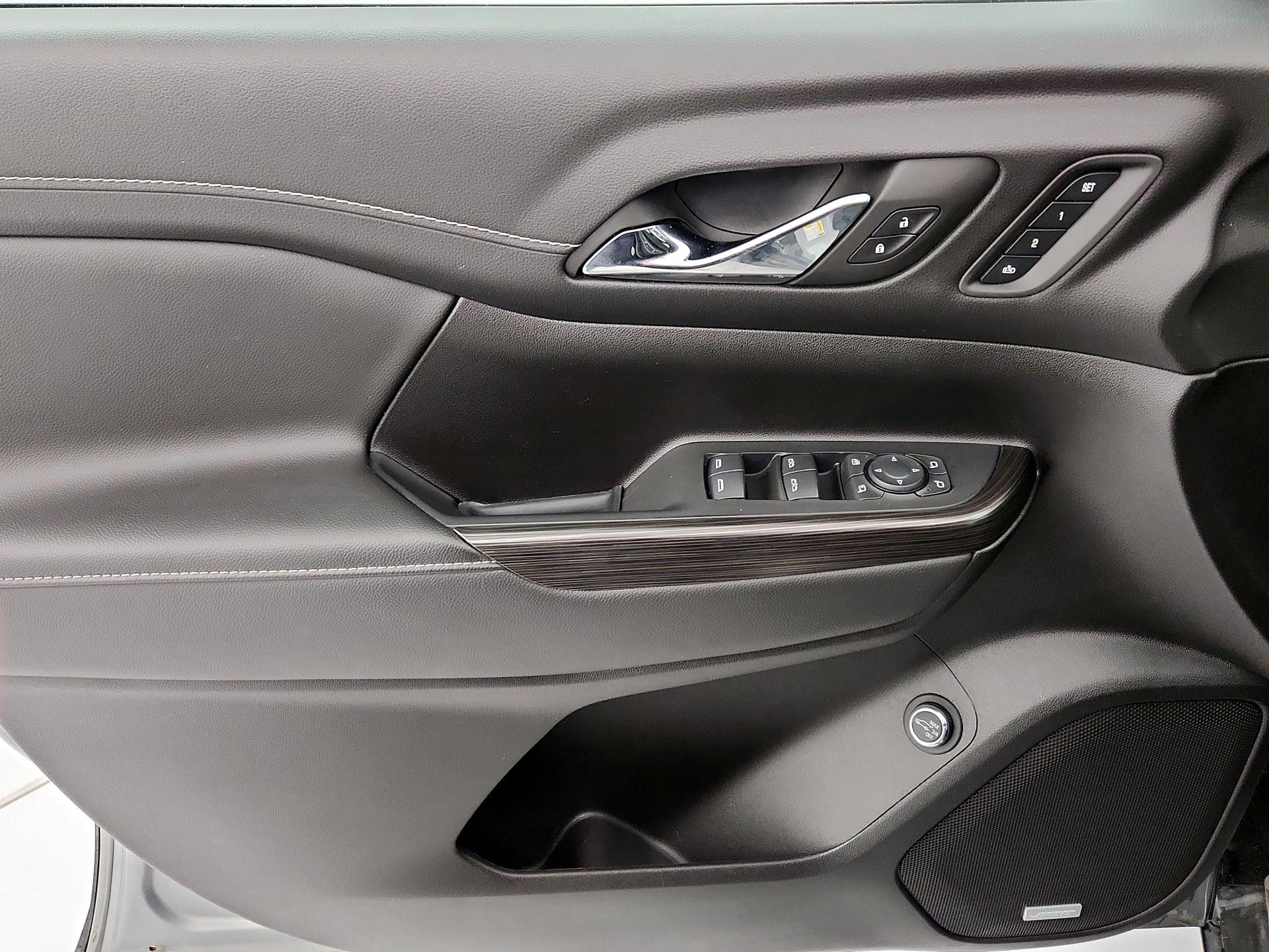 Thumbnail: 2023 GMC Acadia - 12