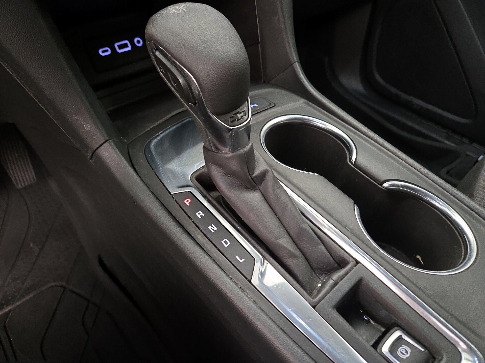 Thumbnail: 2022 Chevrolet Equinox - 17