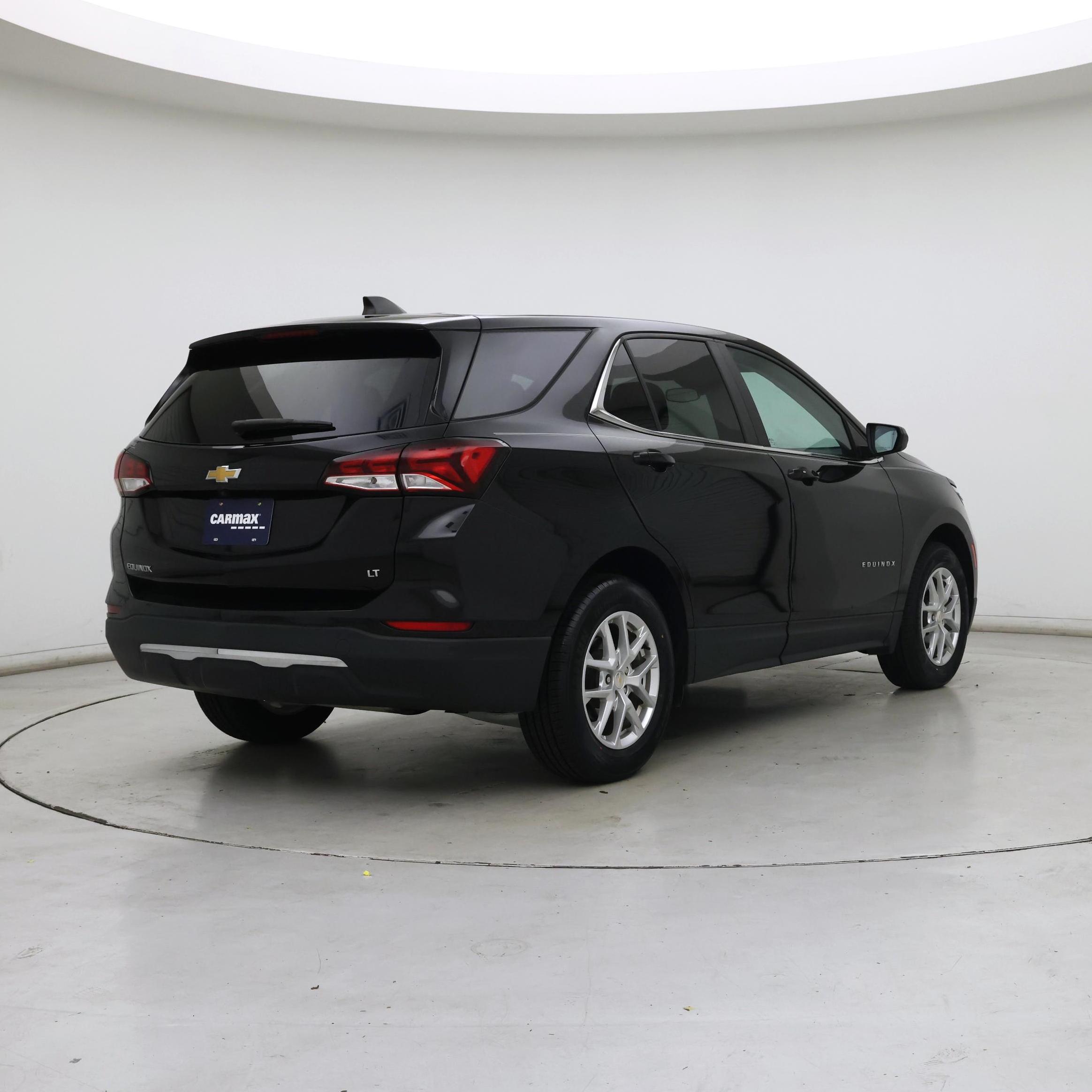 Thumbnail: 2022 Chevrolet Equinox - 8