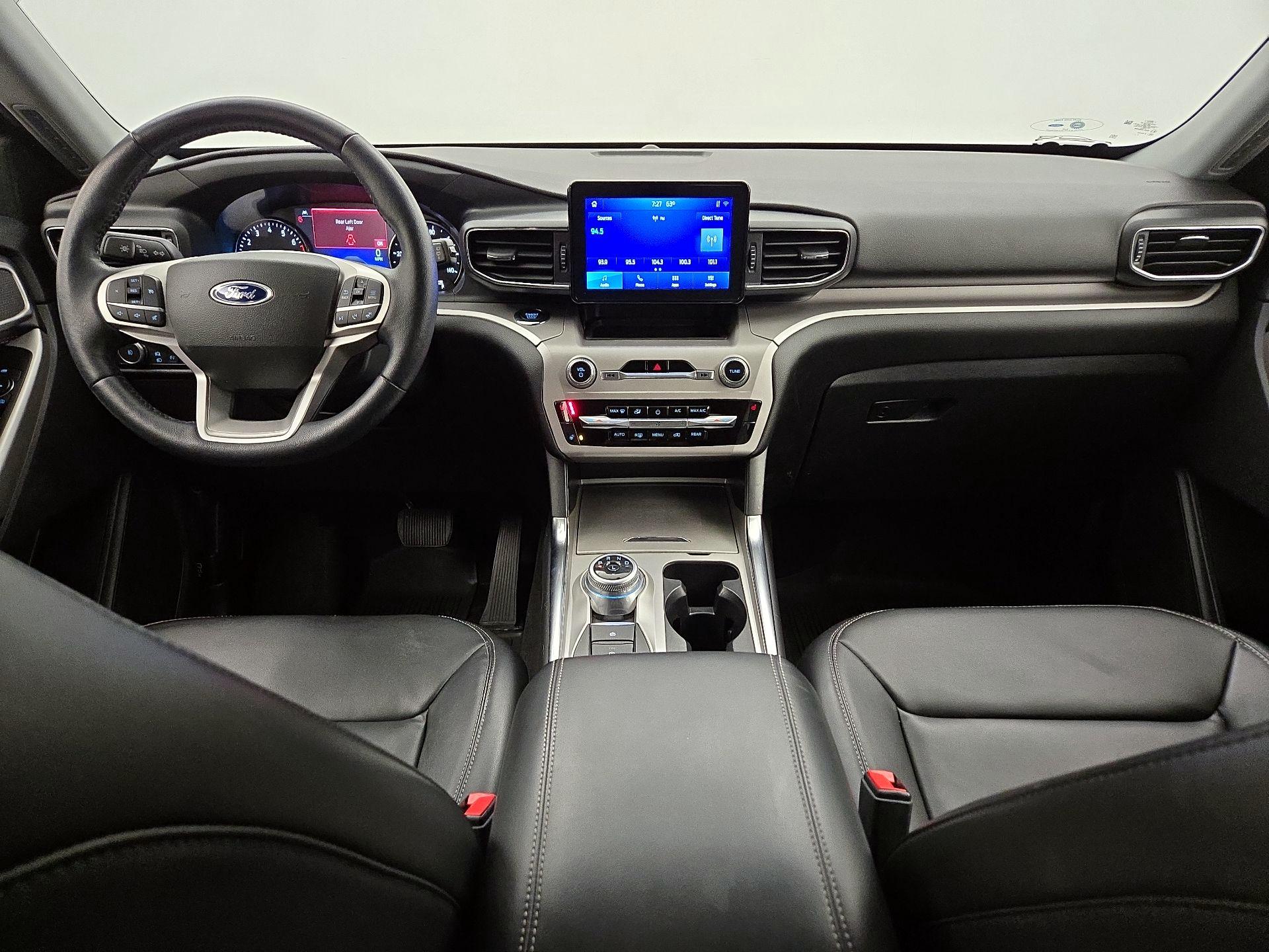 Thumbnail: 2022 Ford Explorer - 9