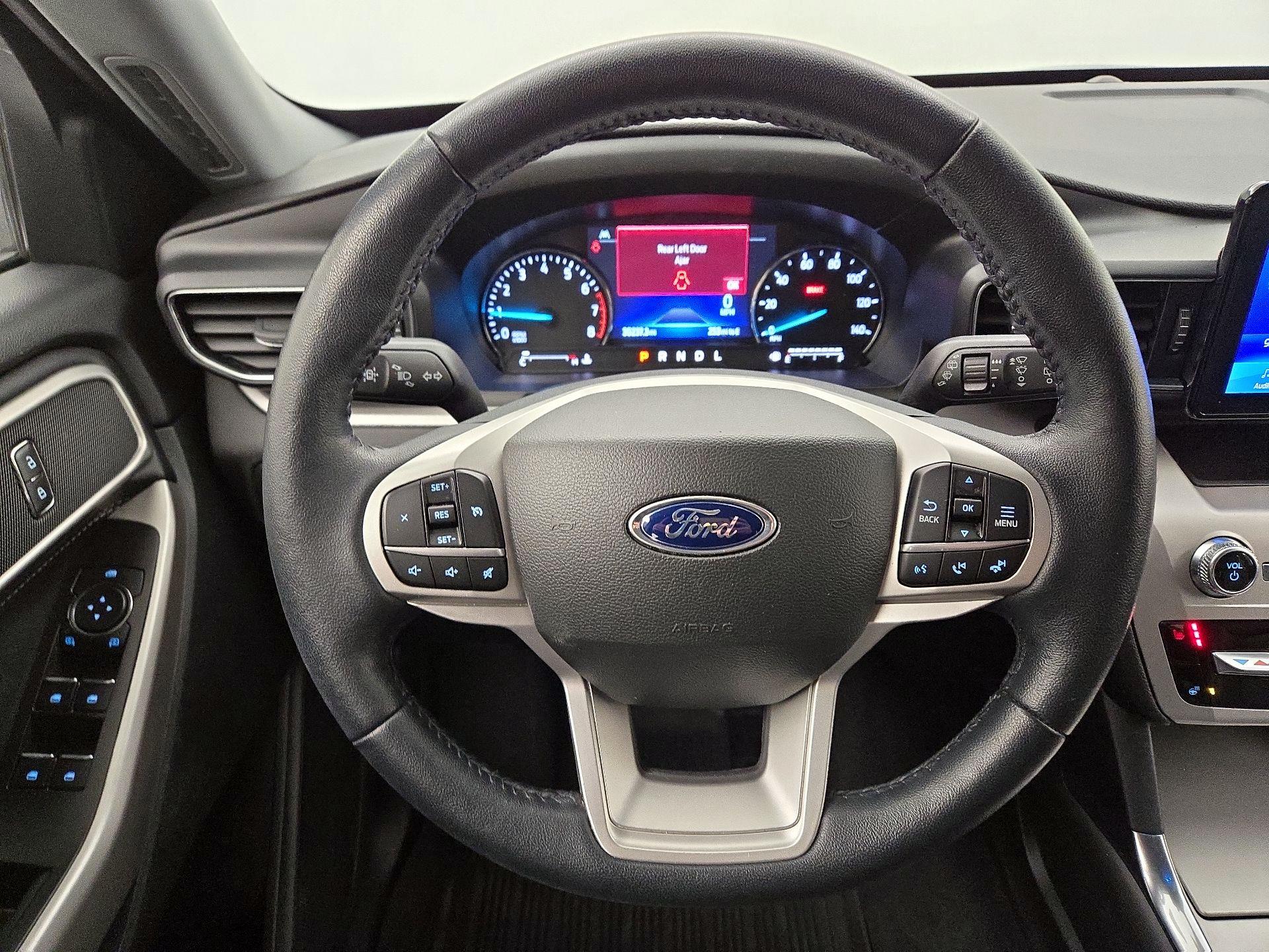 Thumbnail: 2022 Ford Explorer - 10