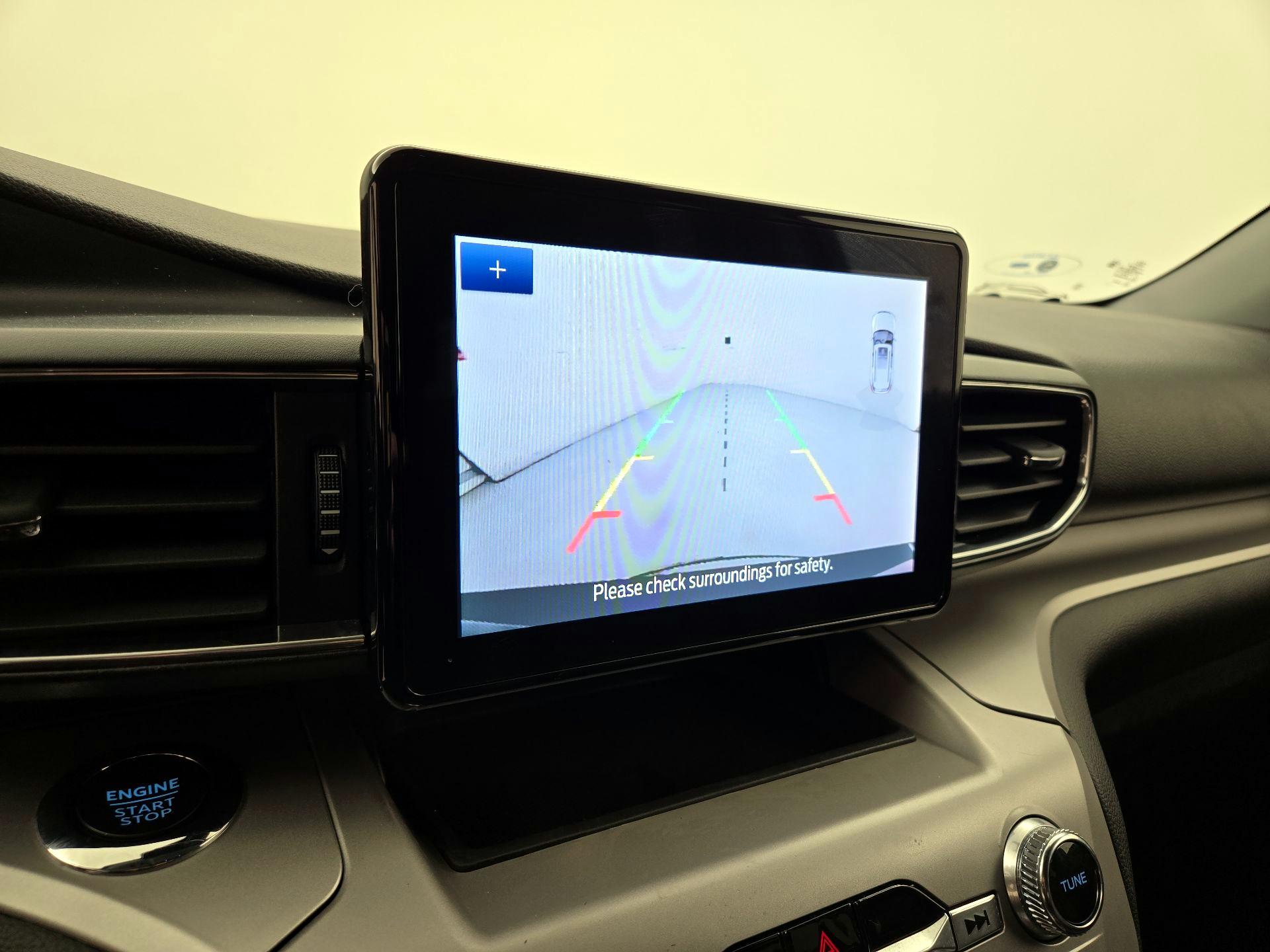 Thumbnail: 2022 Ford Explorer - 14