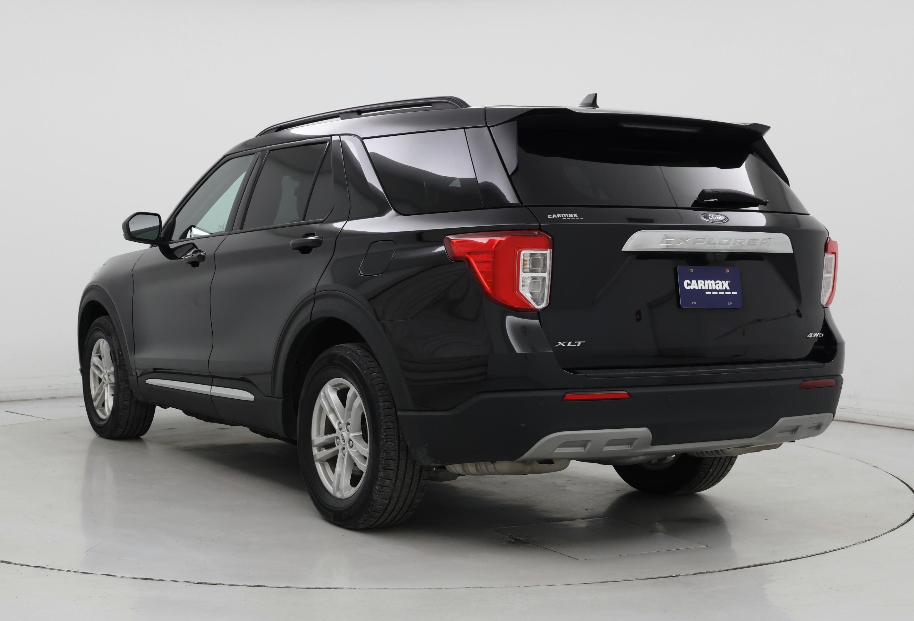 Thumbnail: 2022 Ford Explorer - 2