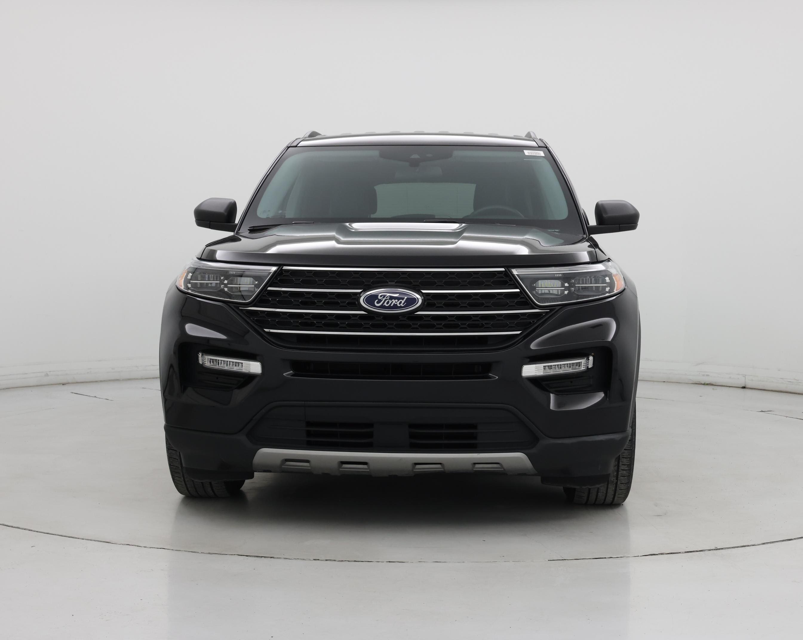 Thumbnail: 2022 Ford Explorer - 5