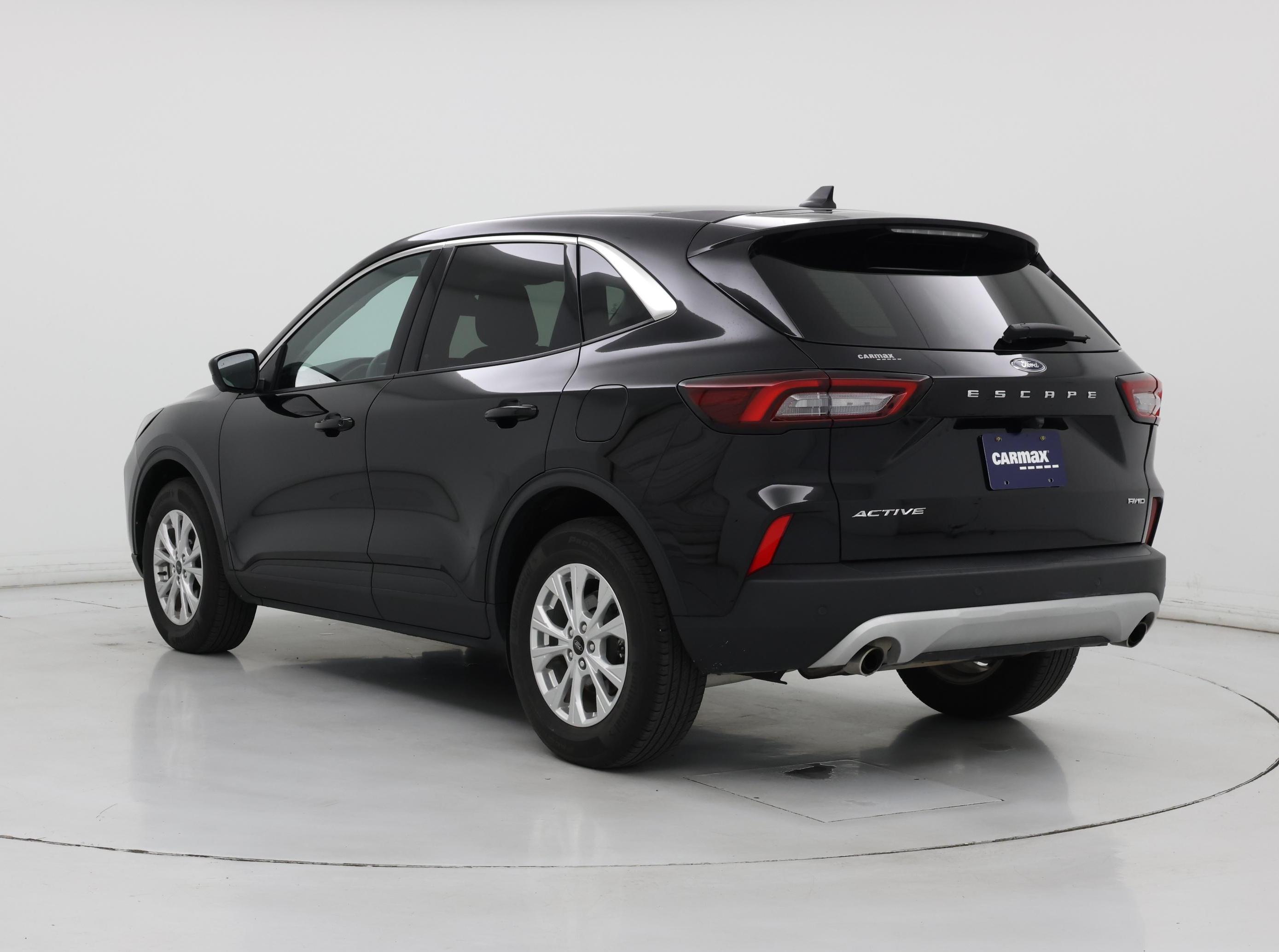 Thumbnail: 2023 Ford Escape - 2