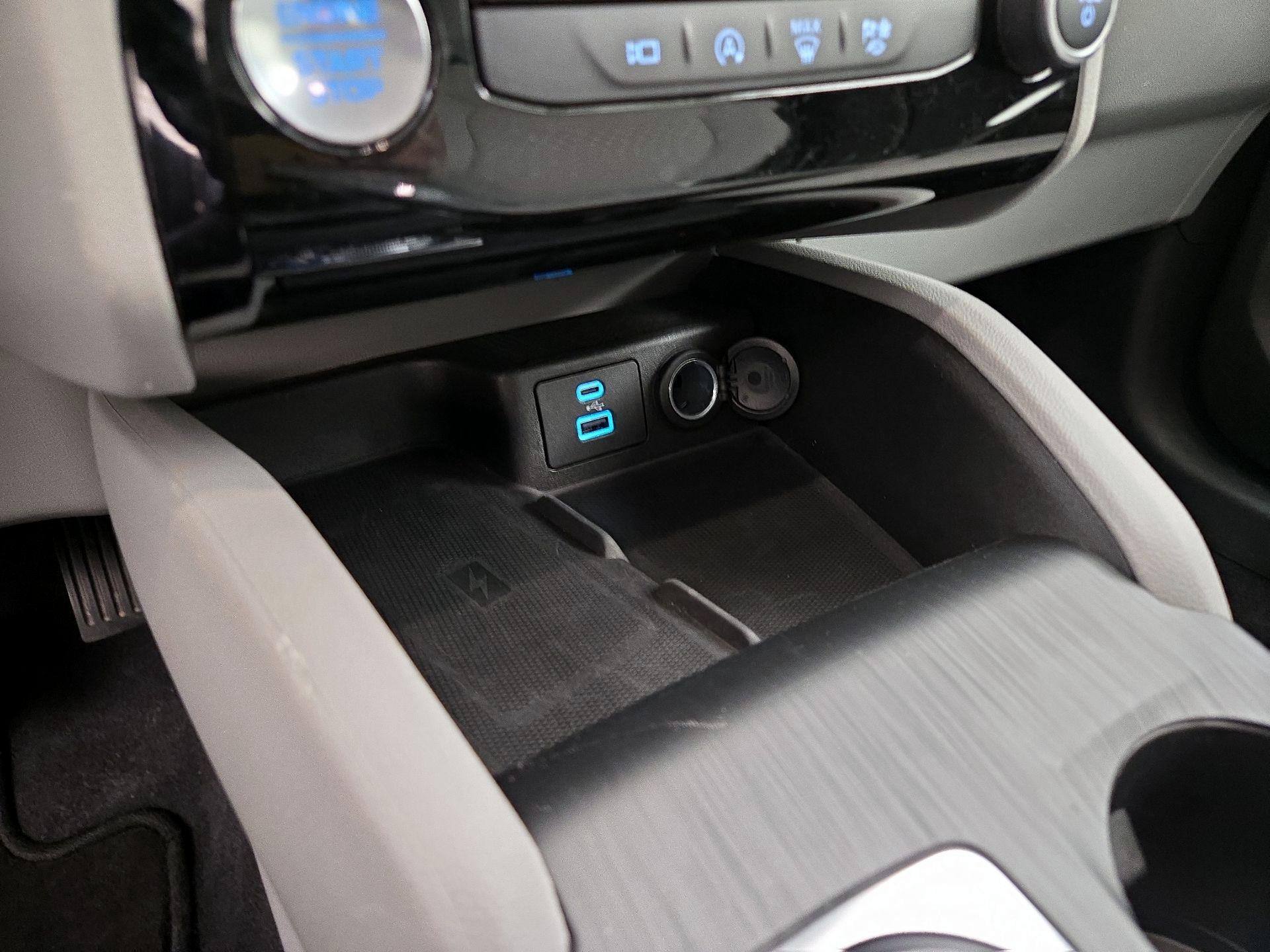 Thumbnail: 2023 Ford Escape - 19