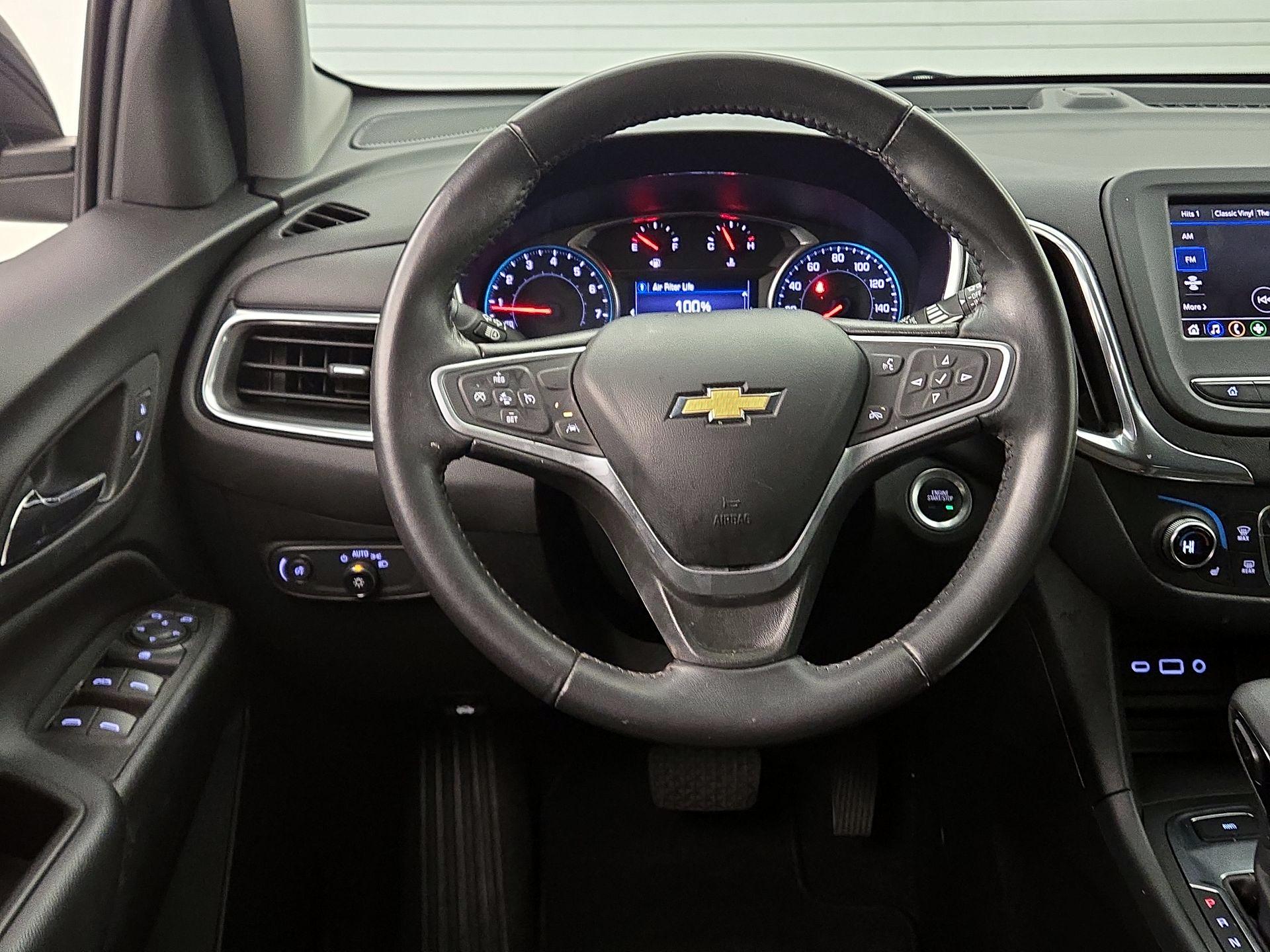 Thumbnail: 2022 Chevrolet Equinox - 10