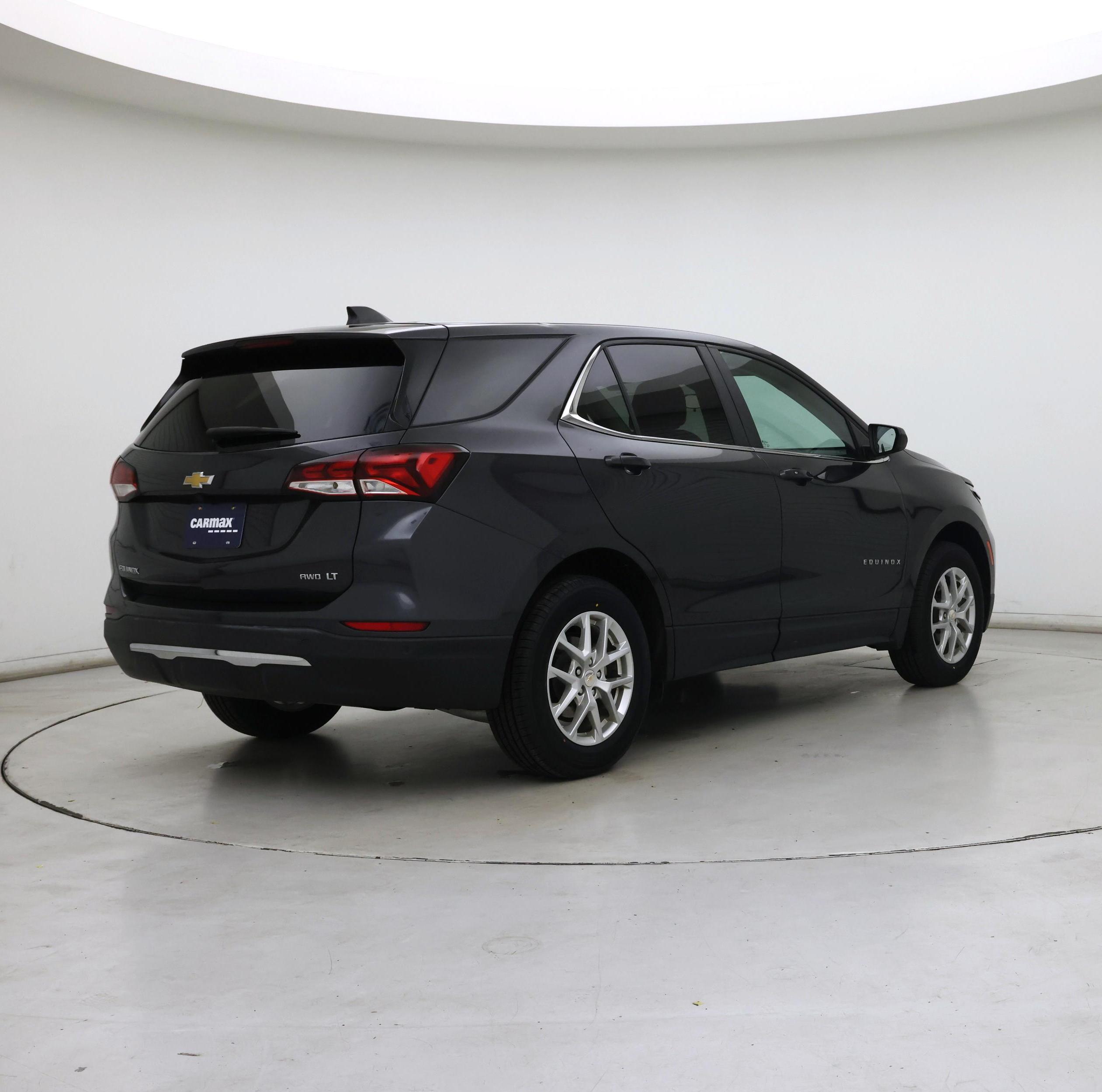 Thumbnail: 2022 Chevrolet Equinox - 8