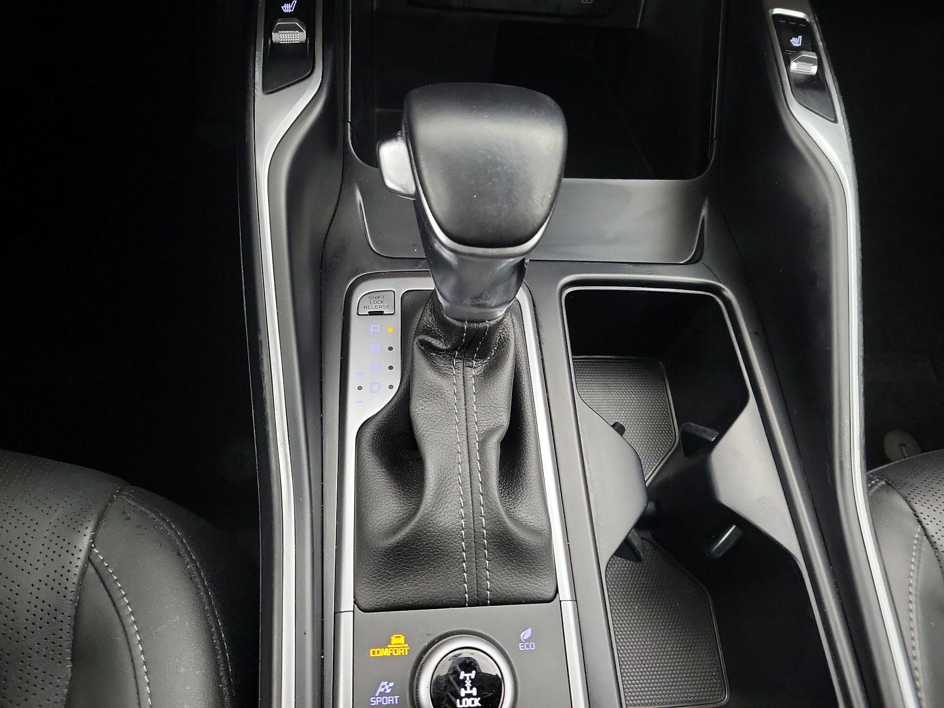 Thumbnail: 2022 Kia Sorento - 18