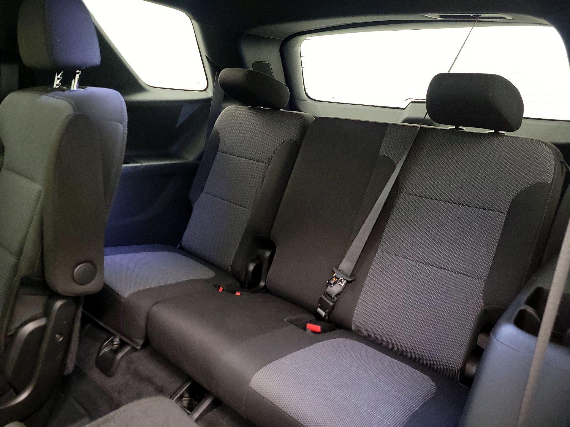 Thumbnail: 2023 Chevrolet Traverse - 20