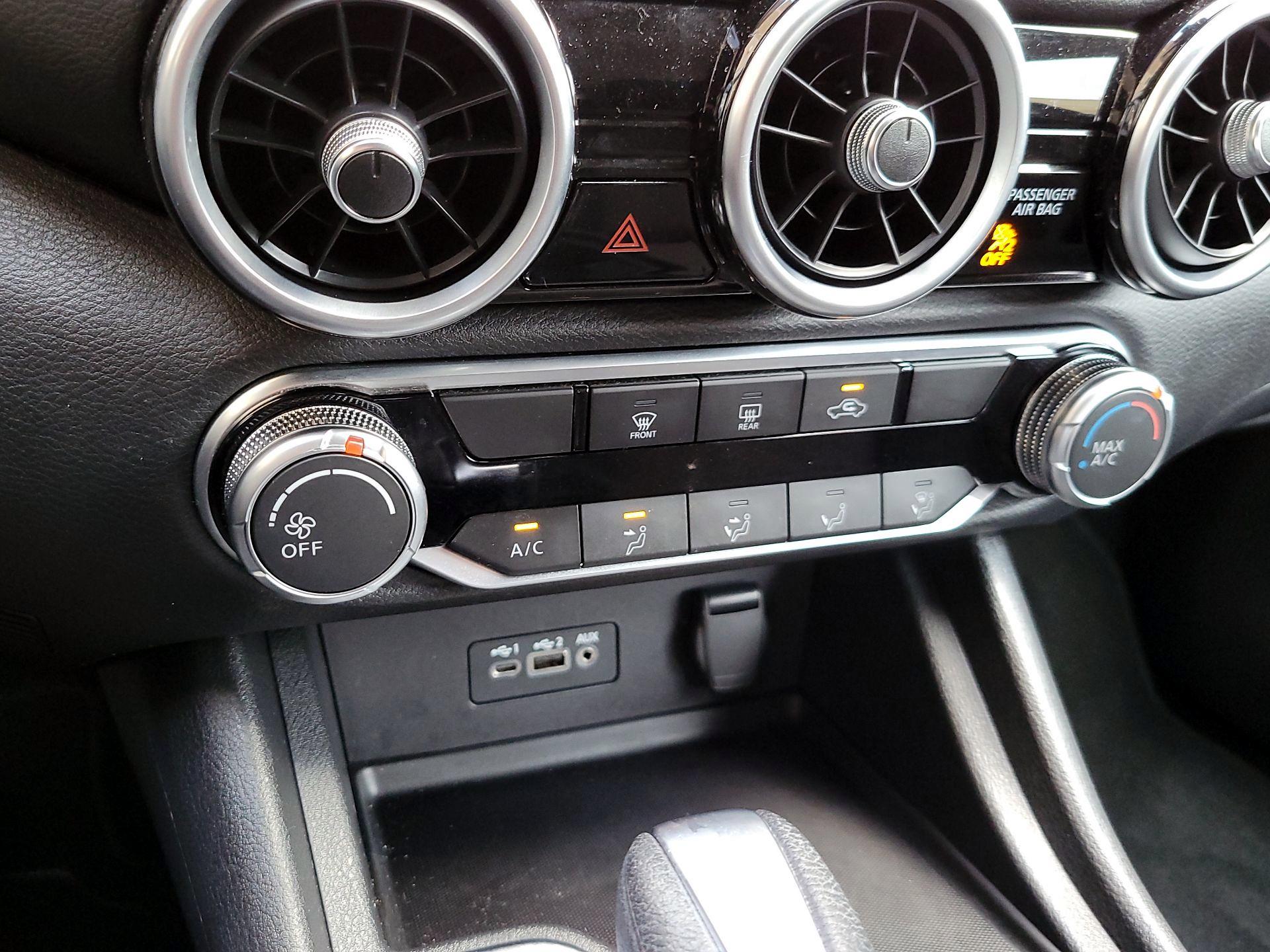 Thumbnail: 2022 Nissan Sentra - 16