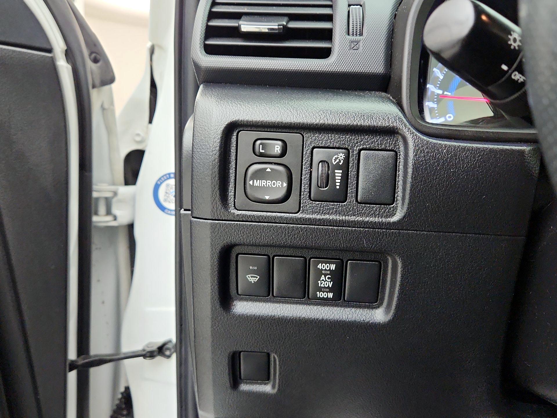 Thumbnail: 2019 Toyota 4Runner - 13