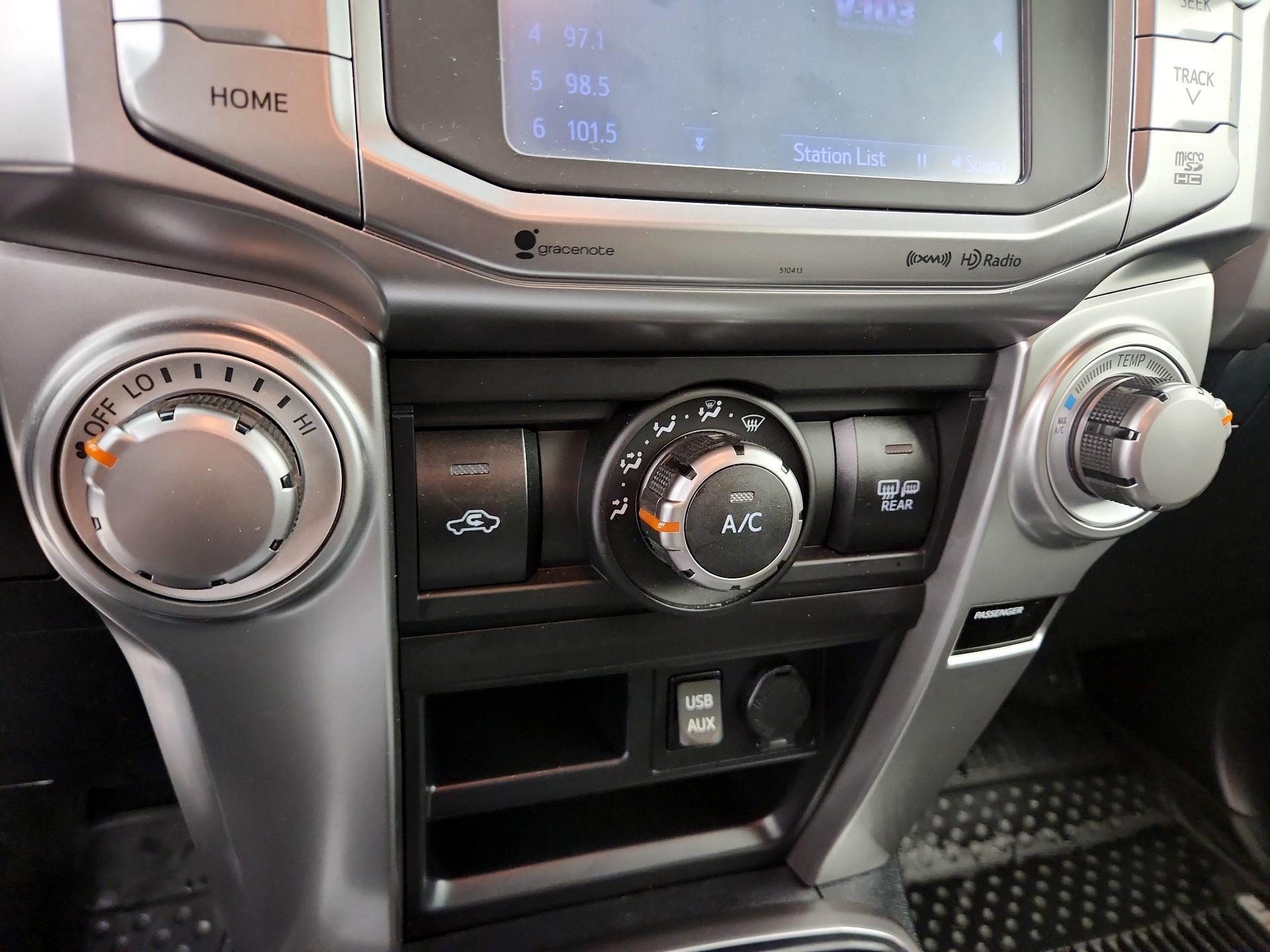 Thumbnail: 2019 Toyota 4Runner - 16