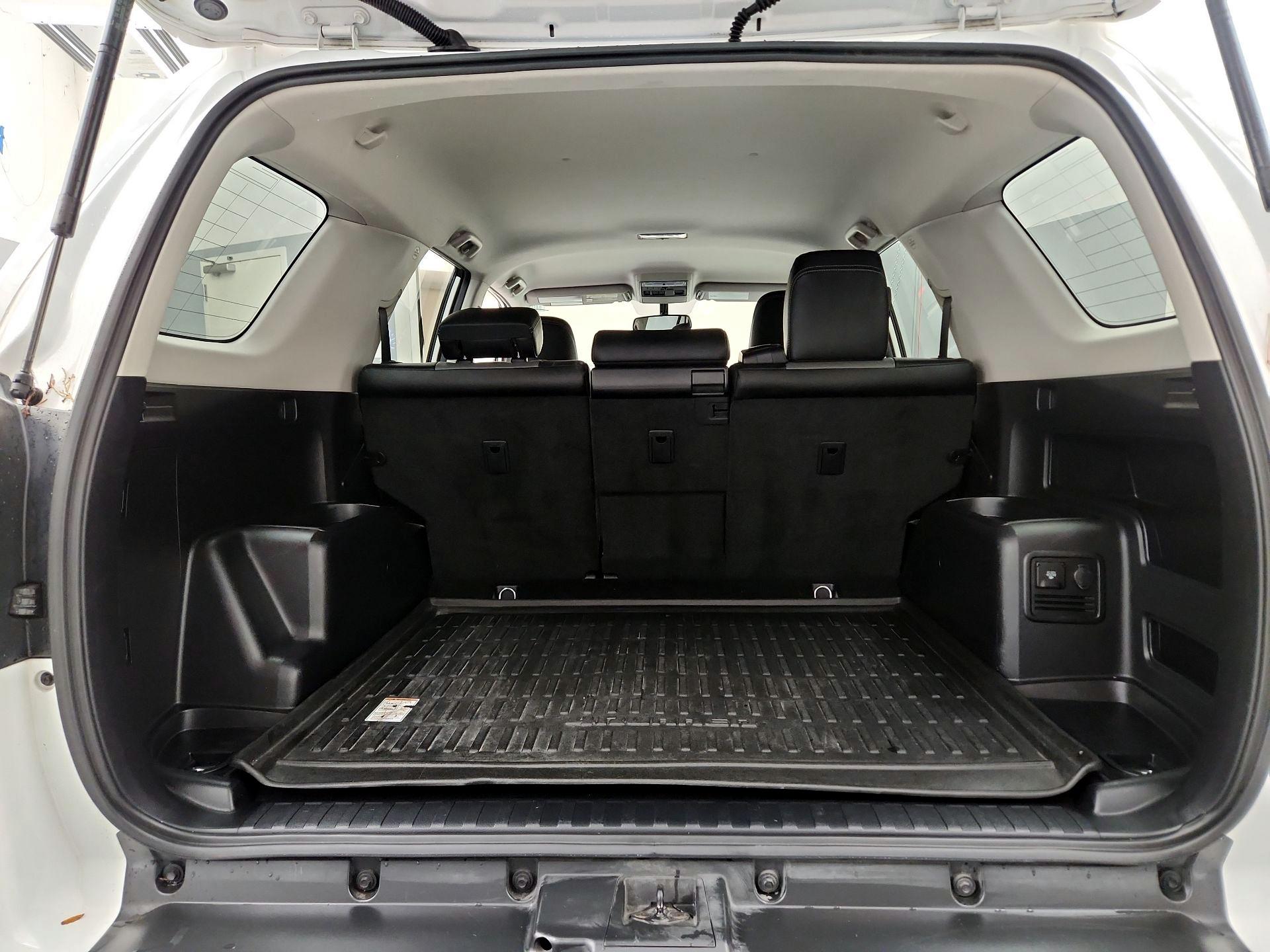 Thumbnail: 2019 Toyota 4Runner - 20