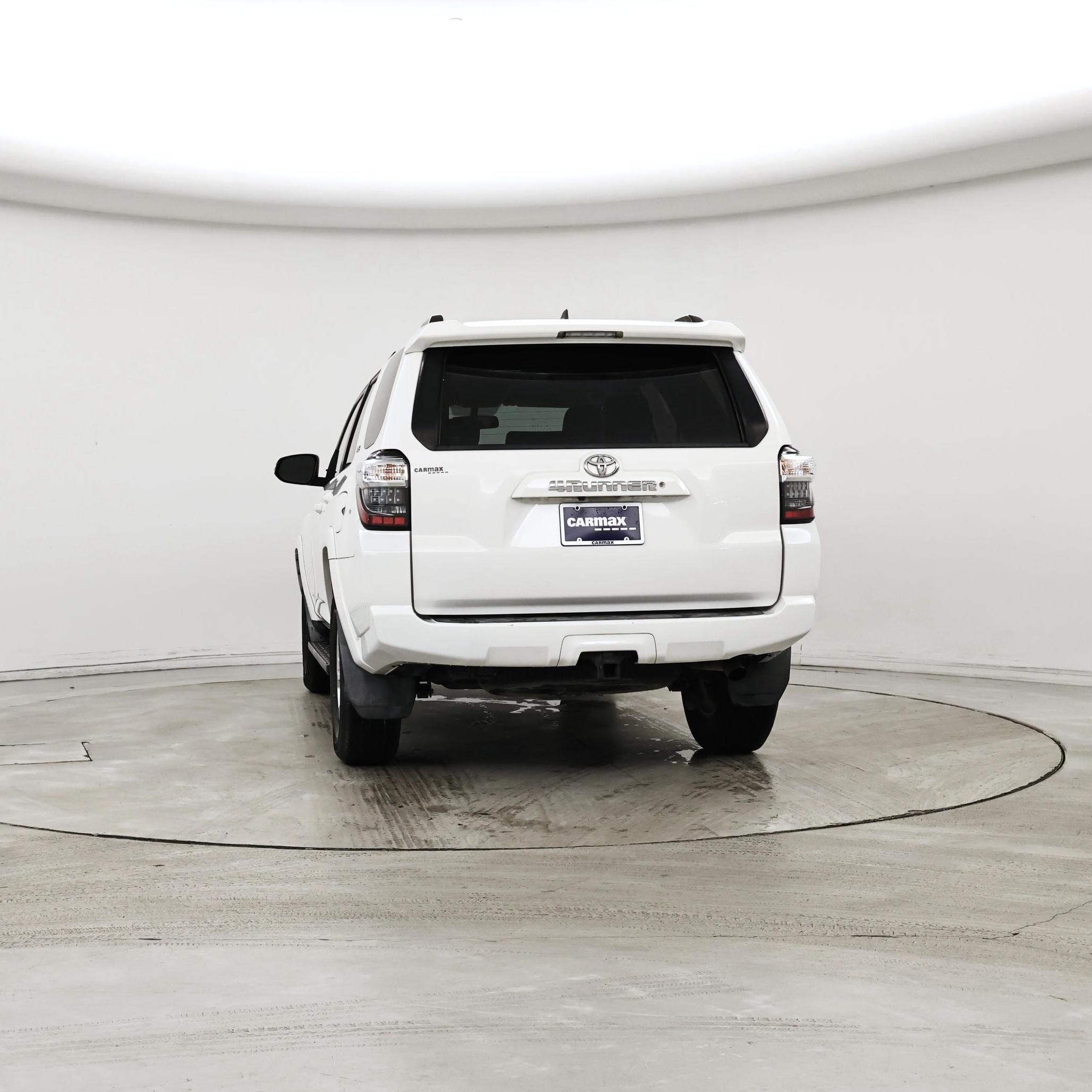 Thumbnail: 2019 Toyota 4Runner - 6