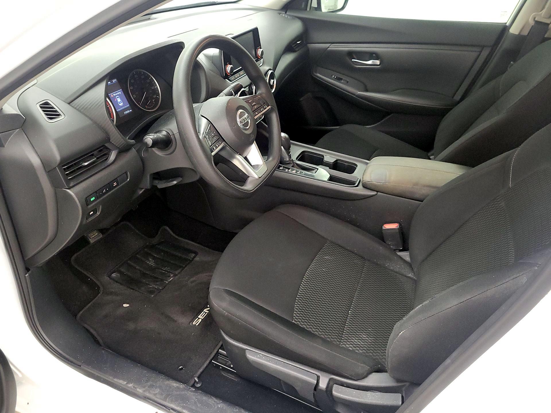 Thumbnail: 2022 Nissan Sentra - 11