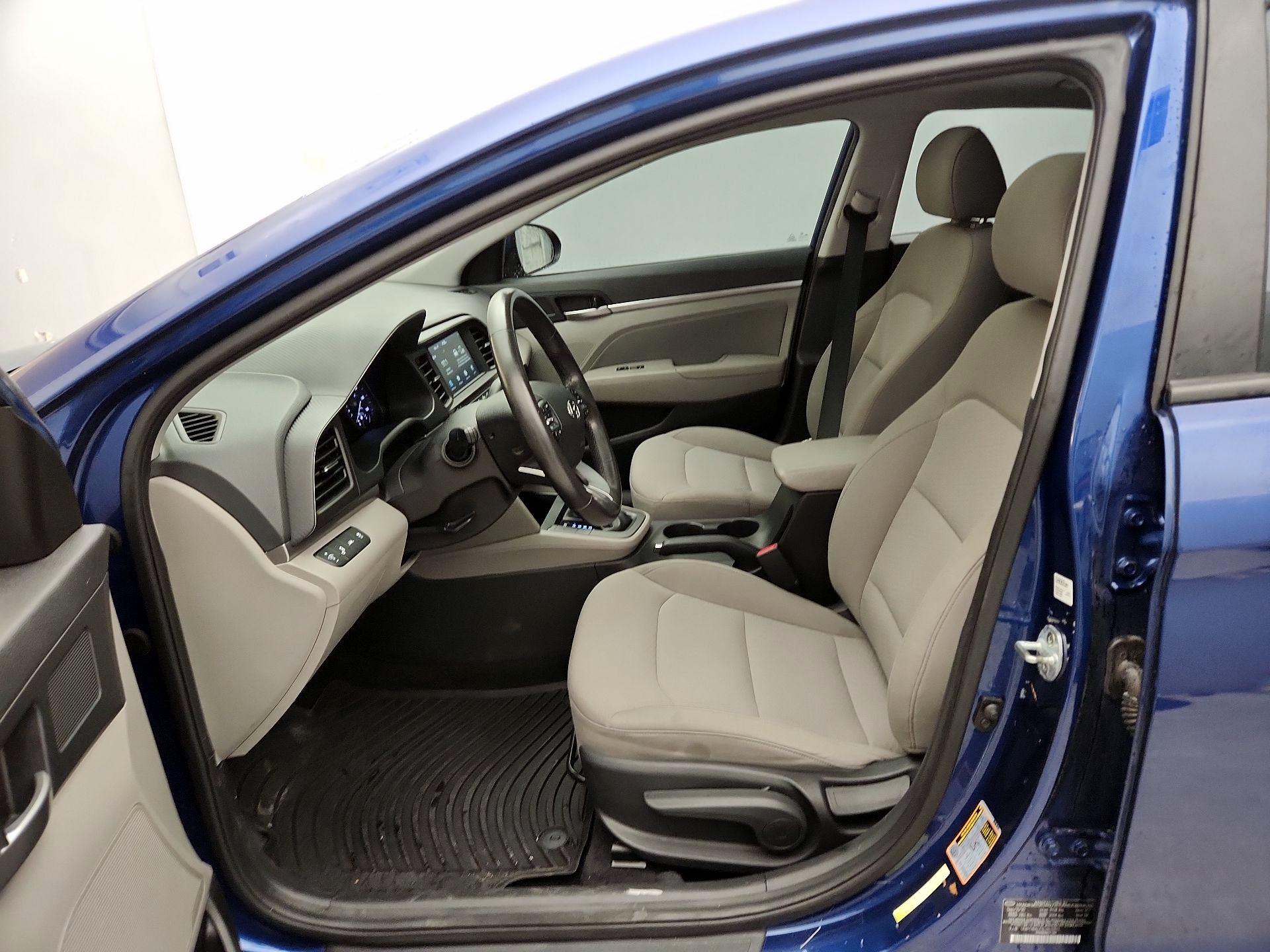 Thumbnail: 2020 Hyundai Elantra - 11