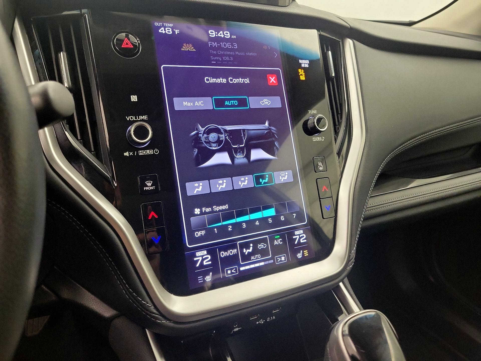 Thumbnail: 2022 Subaru Outback - 17