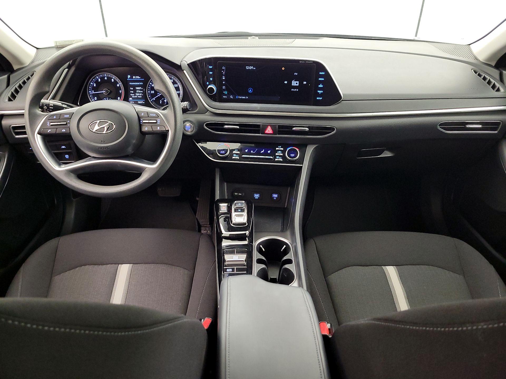 Thumbnail: 2023 Hyundai Sonata - 9