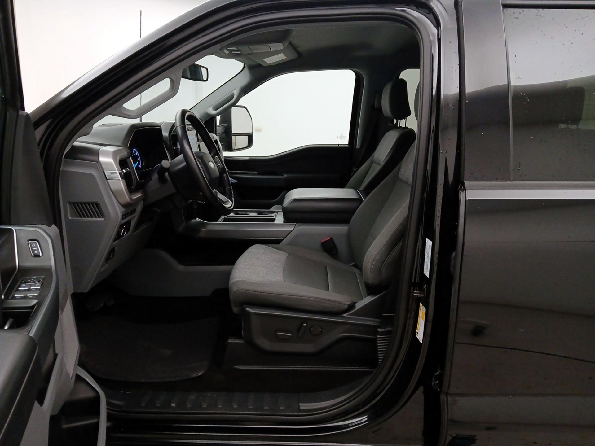 Thumbnail: 2022 Ford F-150 - 11