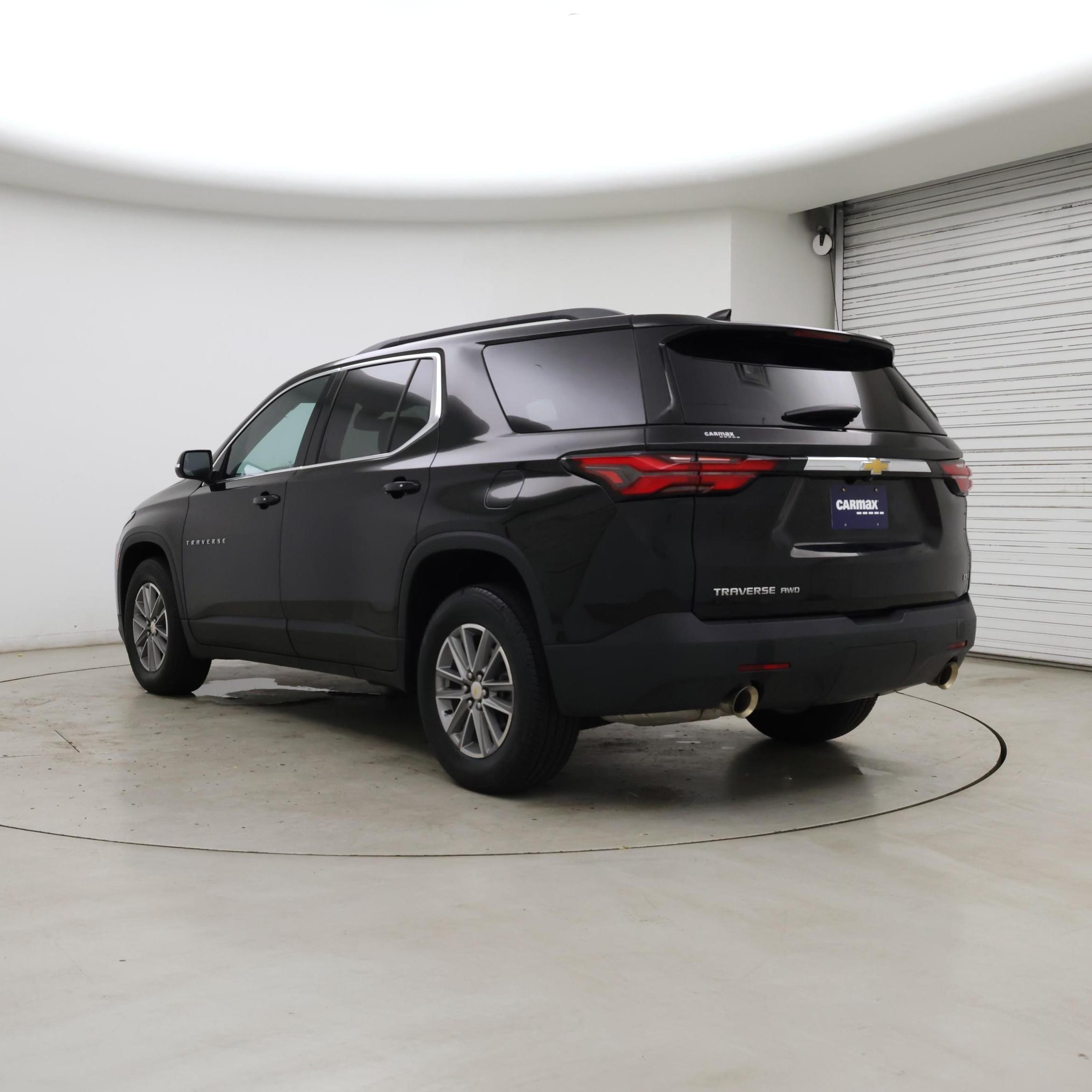 Thumbnail: 2022 Chevrolet Traverse - 2