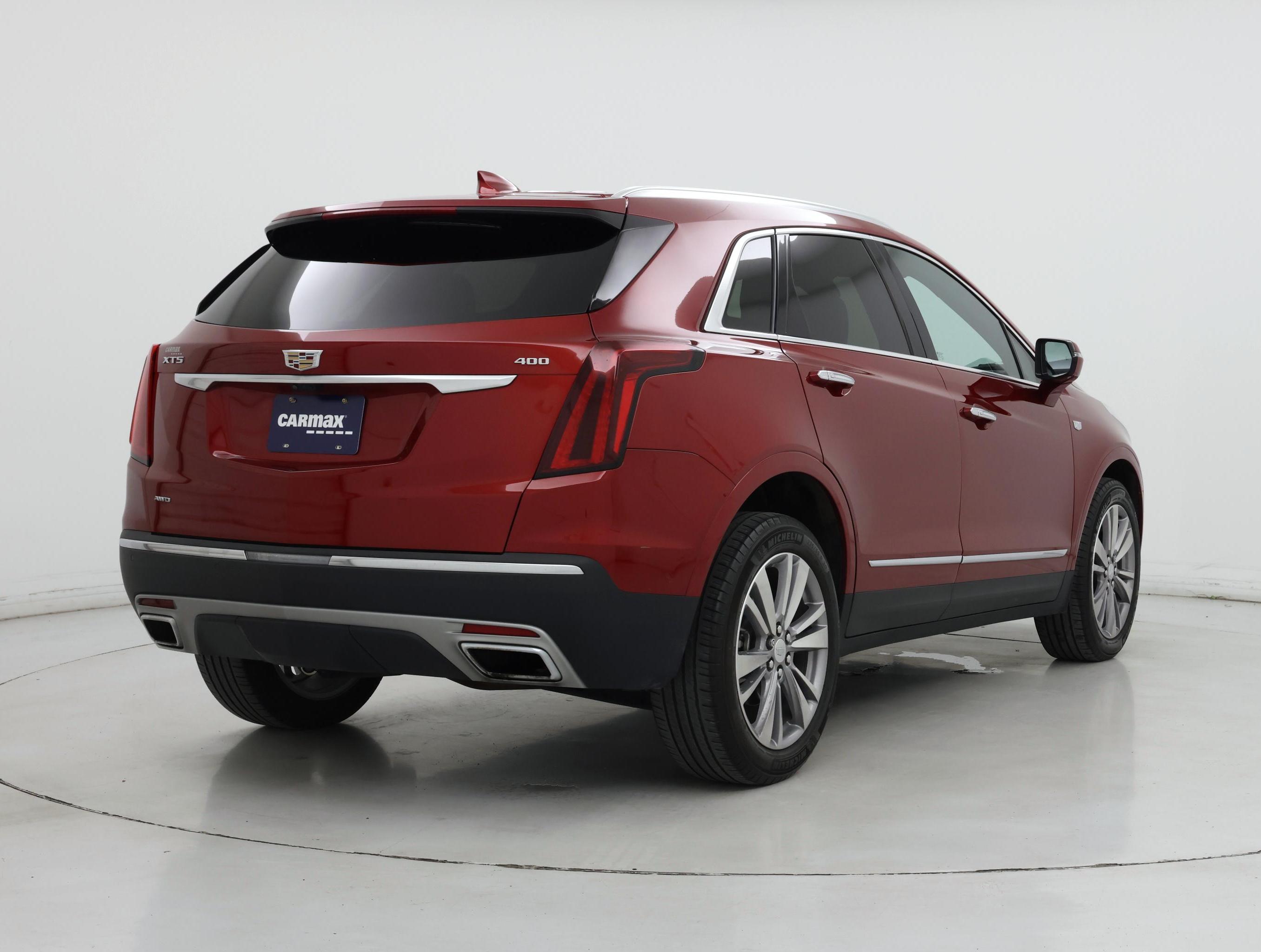 Thumbnail: 2023 Cadillac XT5 - 8