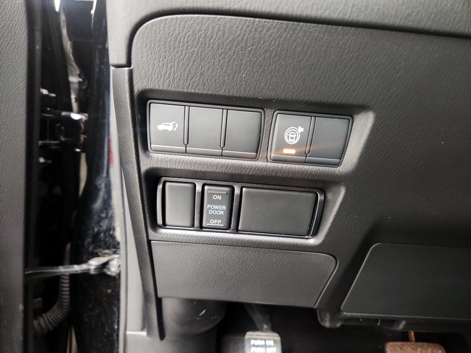 Thumbnail: 2022 Nissan Armada - 13