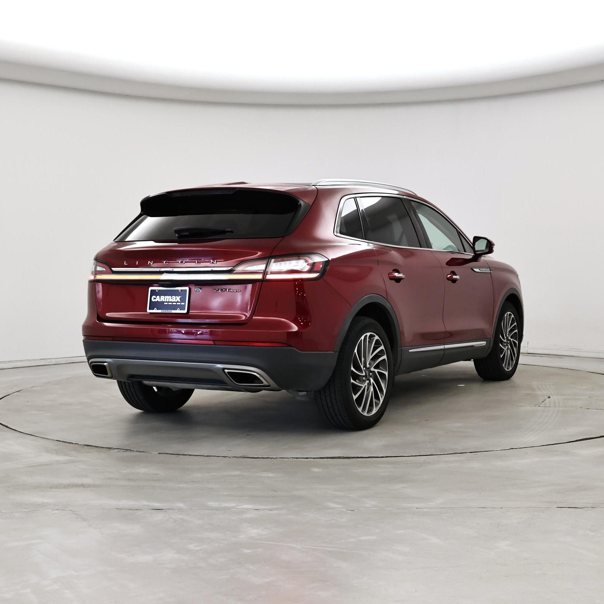 Thumbnail: 2019 Lincoln Nautilus - 8