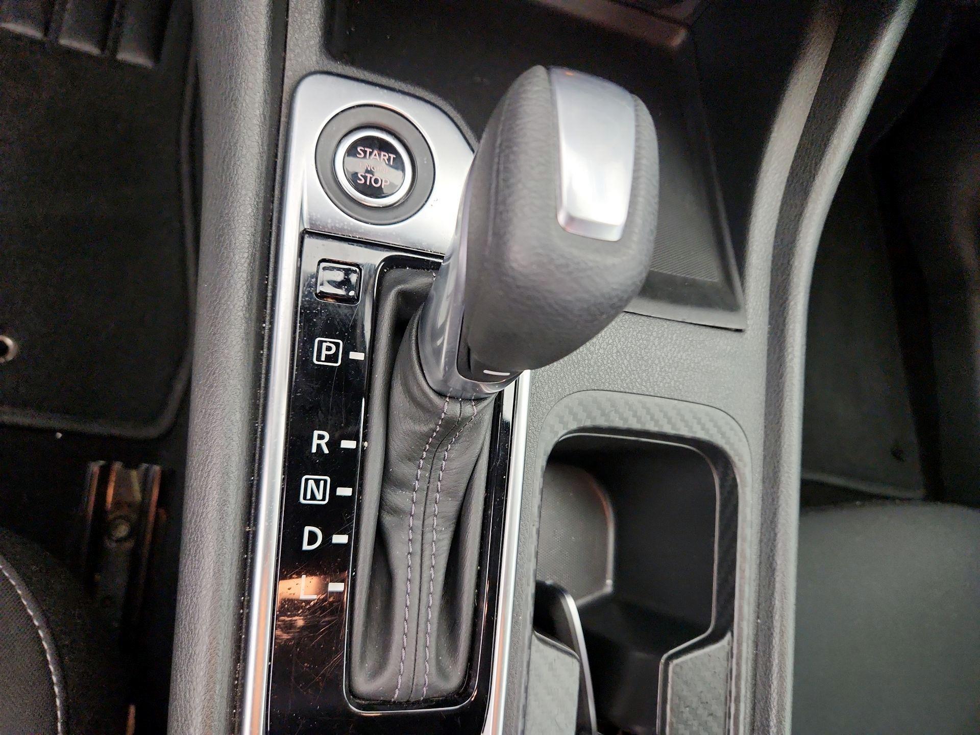 Thumbnail: 2024 Nissan Sentra - 17