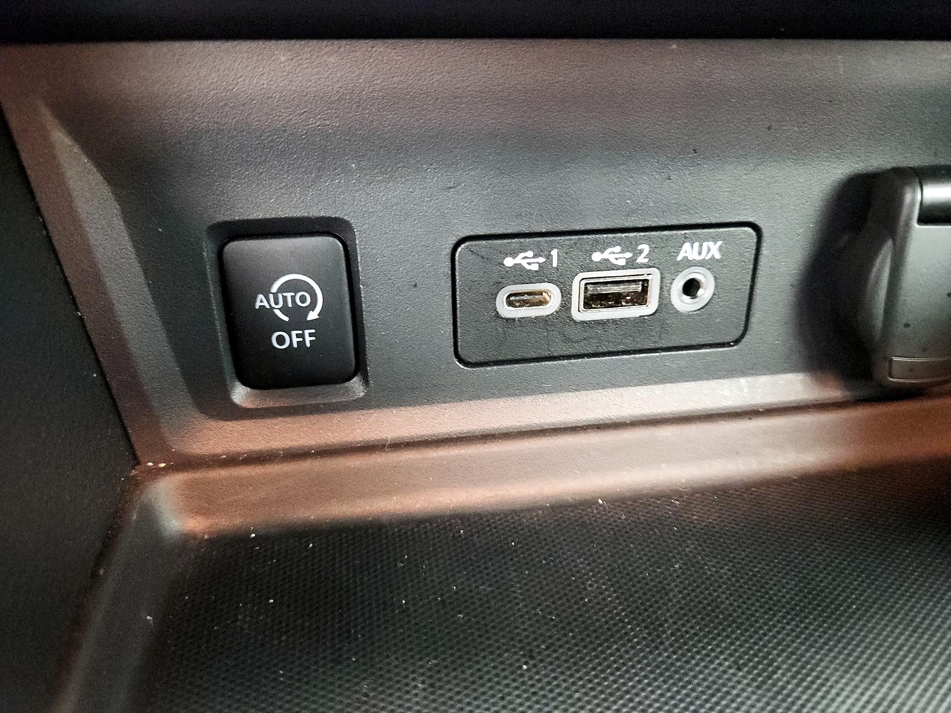 Thumbnail: 2024 Nissan Sentra - 18