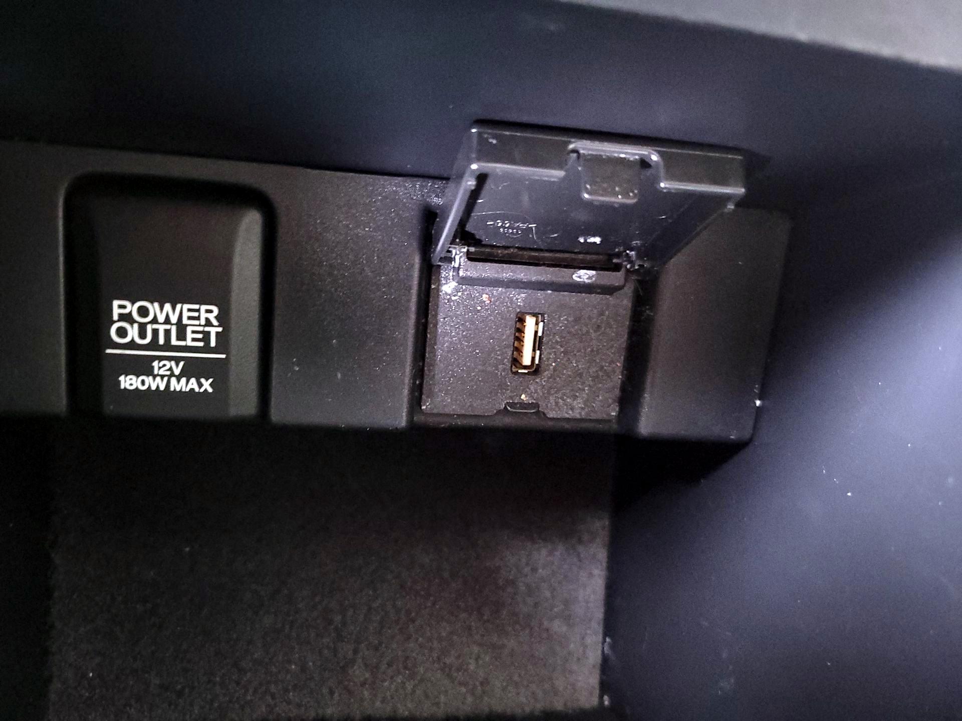 Thumbnail: 2016 Honda Accord - 18