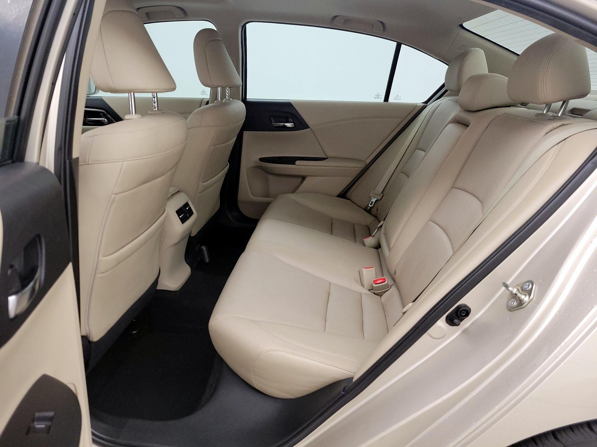 Thumbnail: 2016 Honda Accord - 20