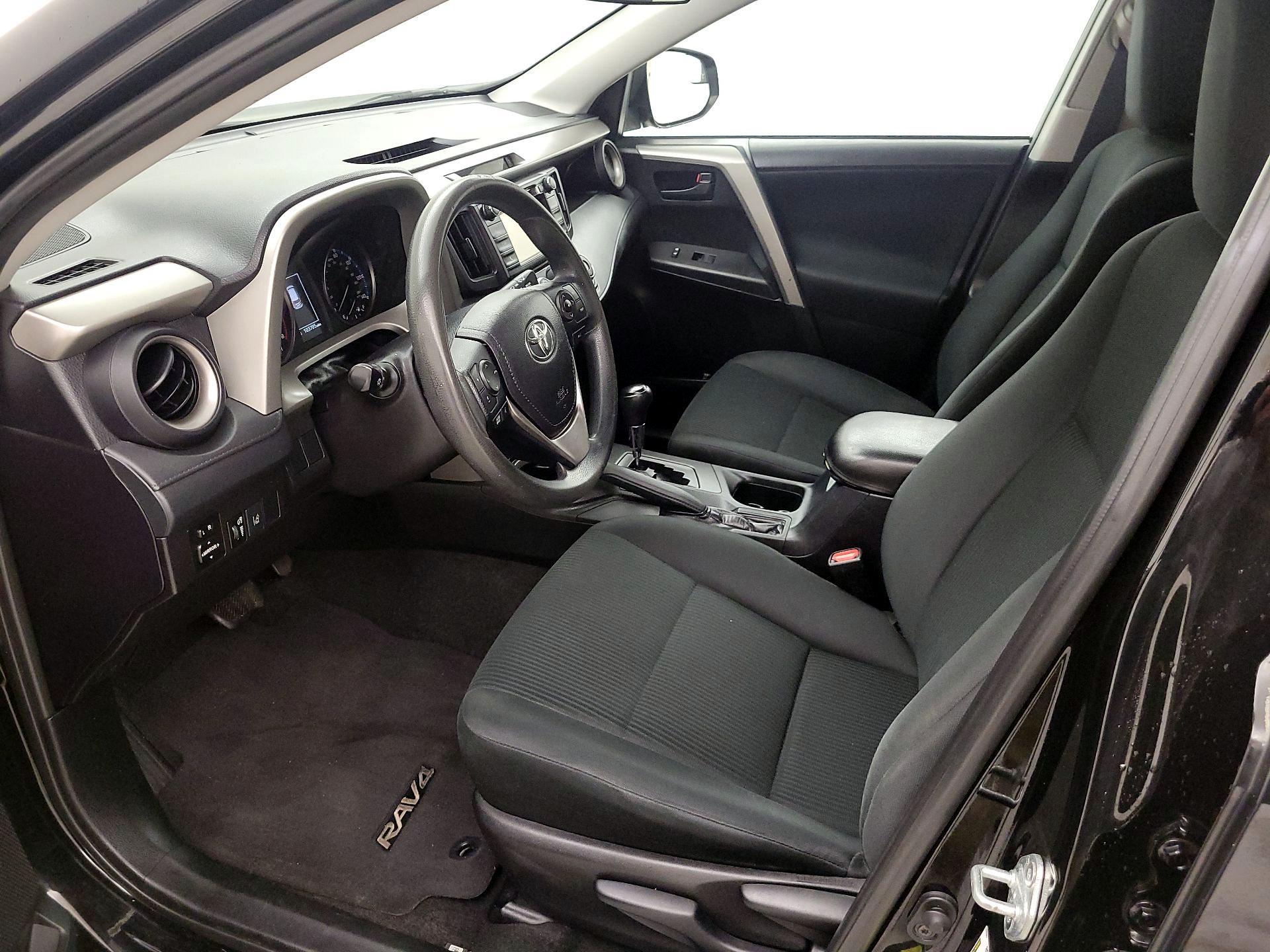 Thumbnail: 2017 Toyota RAV4 - 11