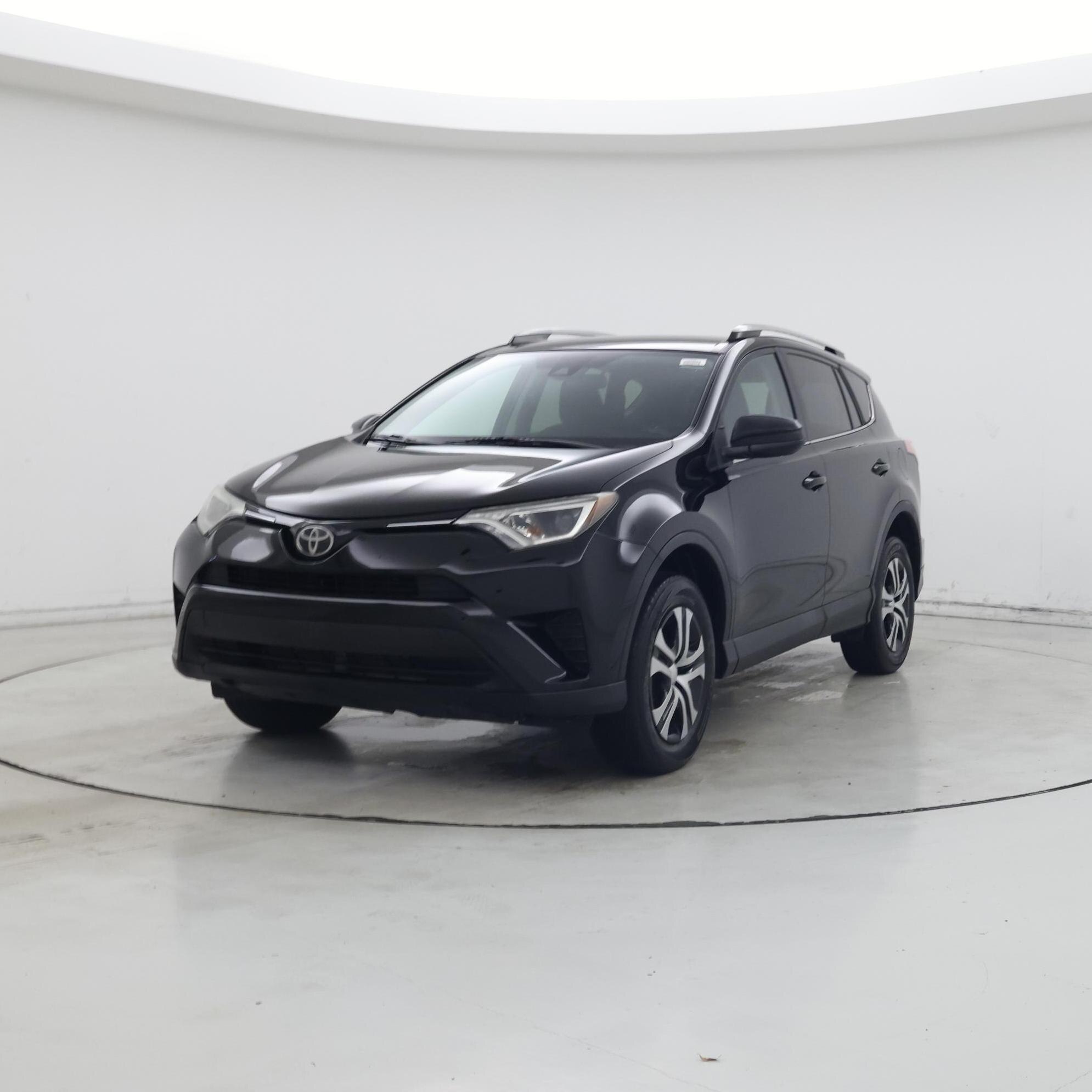 Thumbnail: 2017 Toyota RAV4 - 4