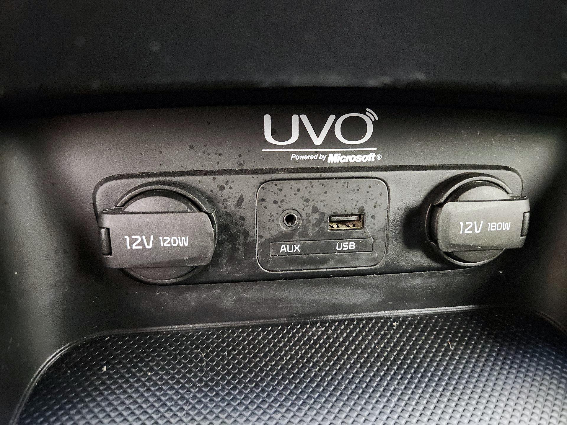 Thumbnail: 2015 Kia Sportage - 18