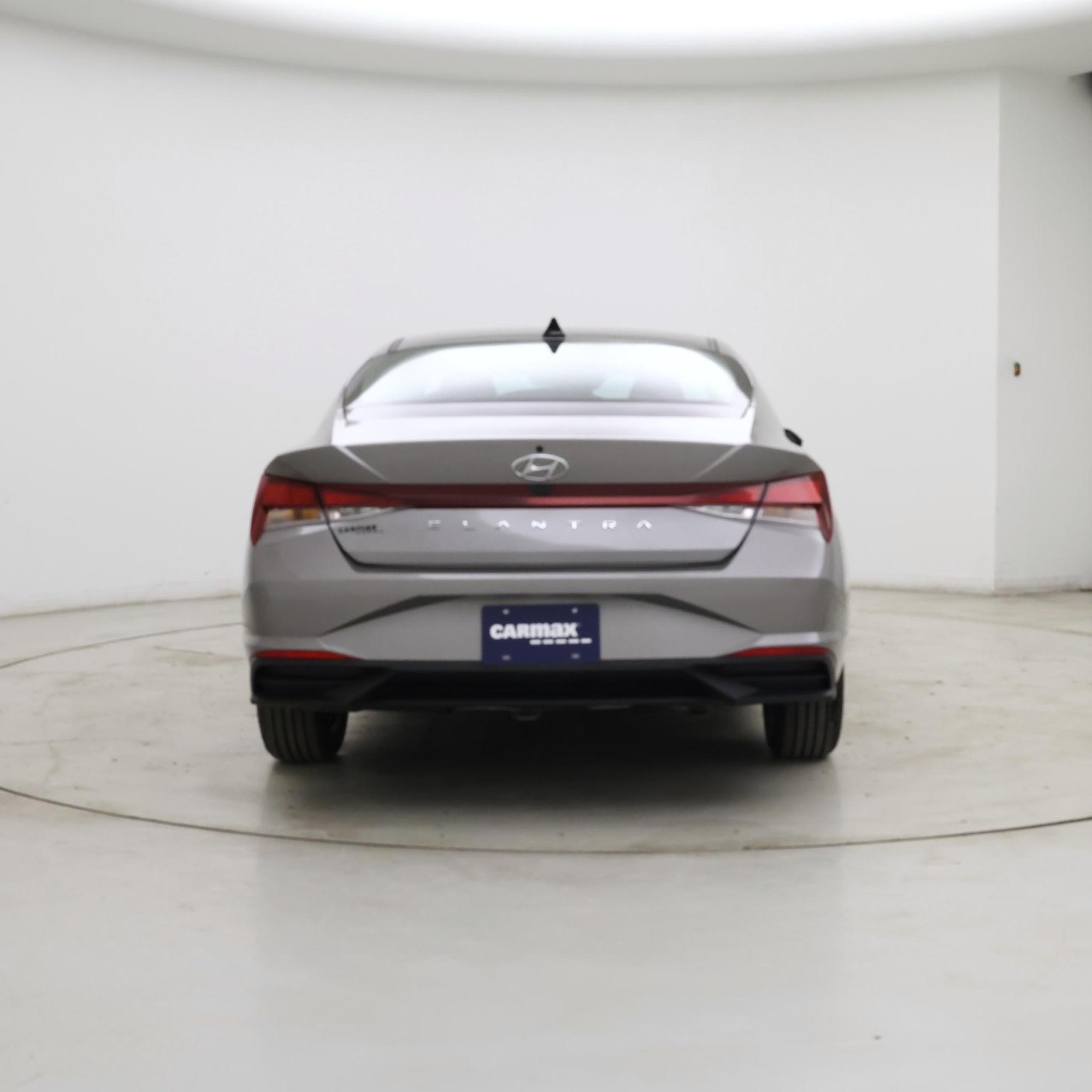 Thumbnail: 2022 Hyundai Elantra - 6