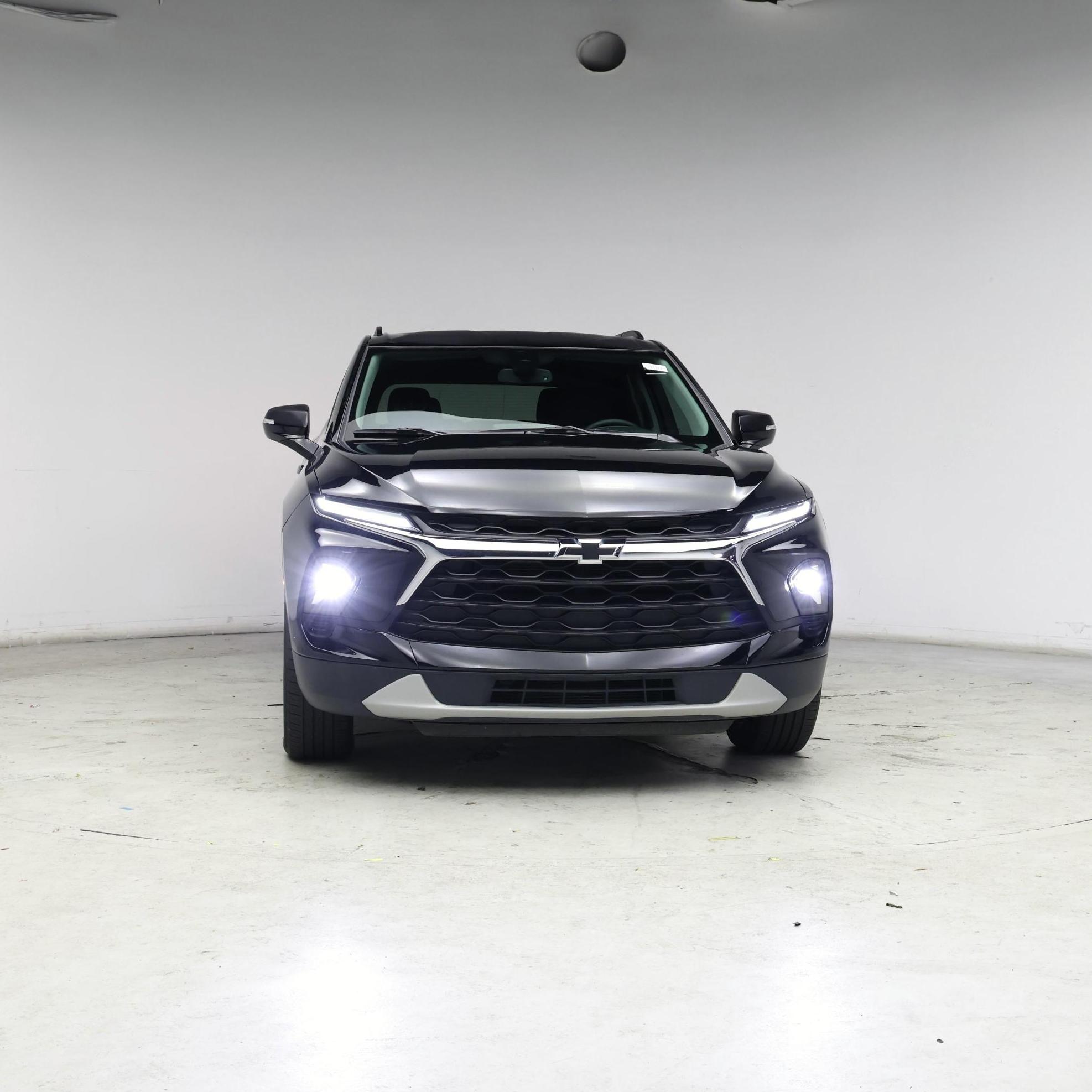 Thumbnail: 2023 Chevrolet Blazer - 5