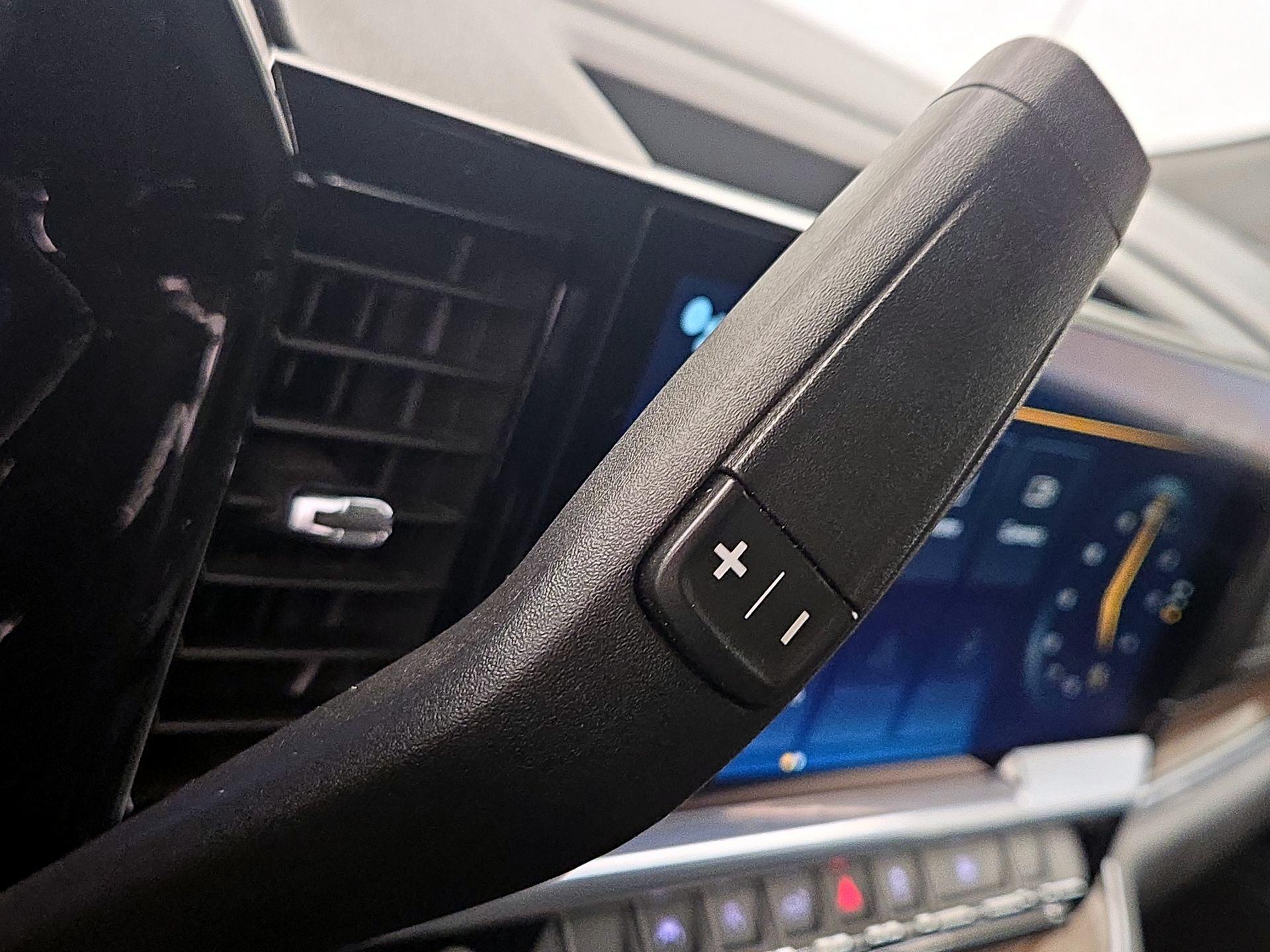 Thumbnail: 2023 Chevrolet Silverado 1500 - 17