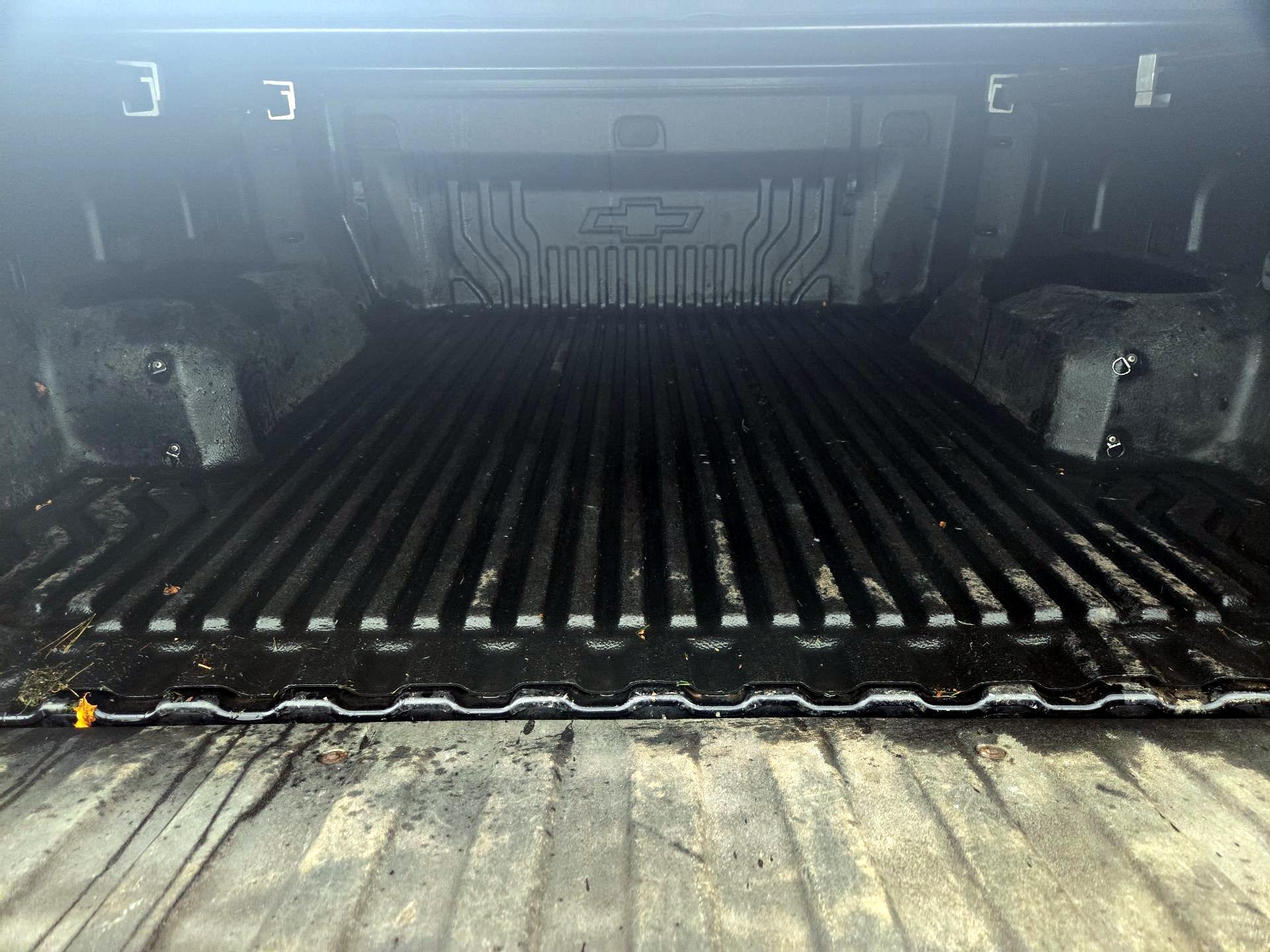 Thumbnail: 2023 Chevrolet Silverado 1500 - 20