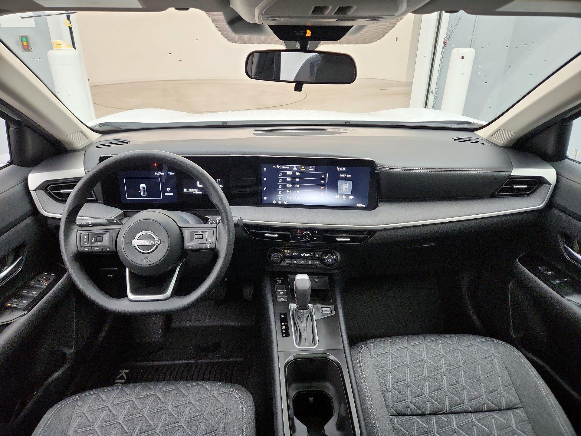 Thumbnail: 2026 Nissan Kicks - 9