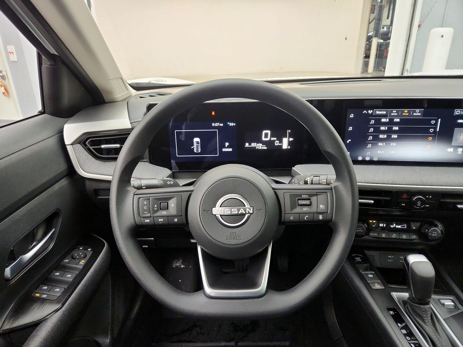 Thumbnail: 2026 Nissan Kicks - 10